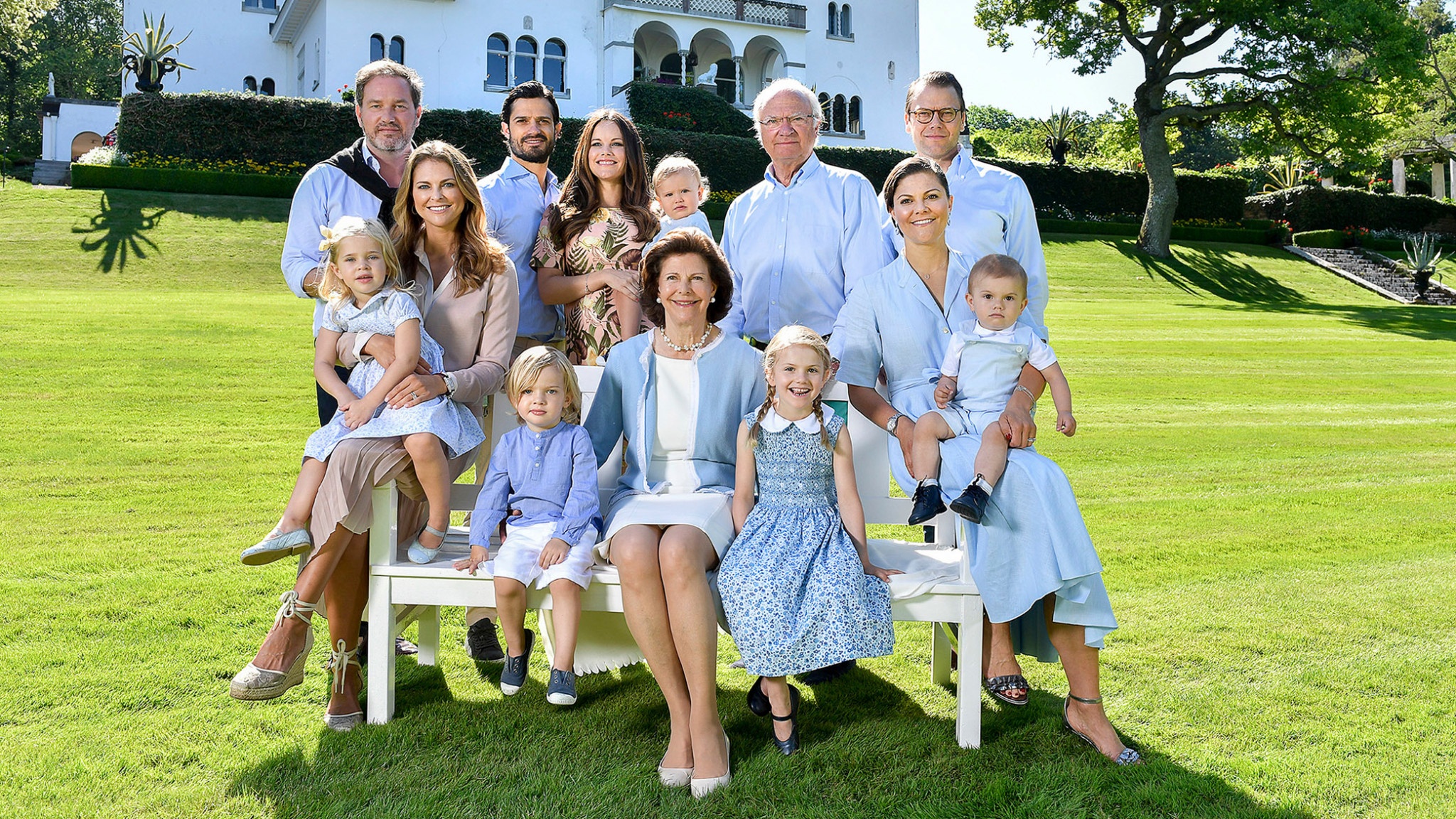 Lau dai cua hoang gia Thuy Dien anh 1