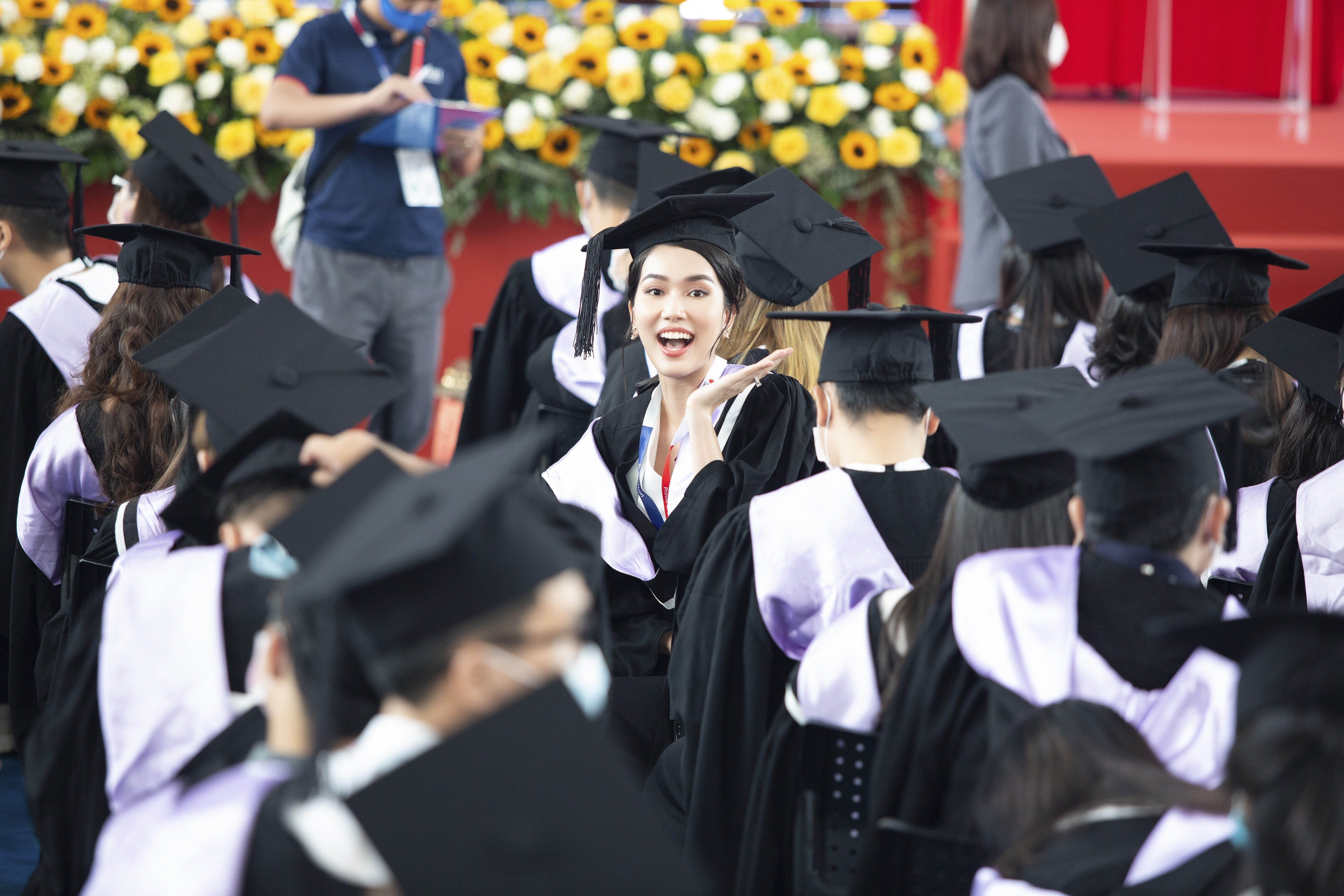 nu sinh RMIT trong ngay tot nghiep anh 6