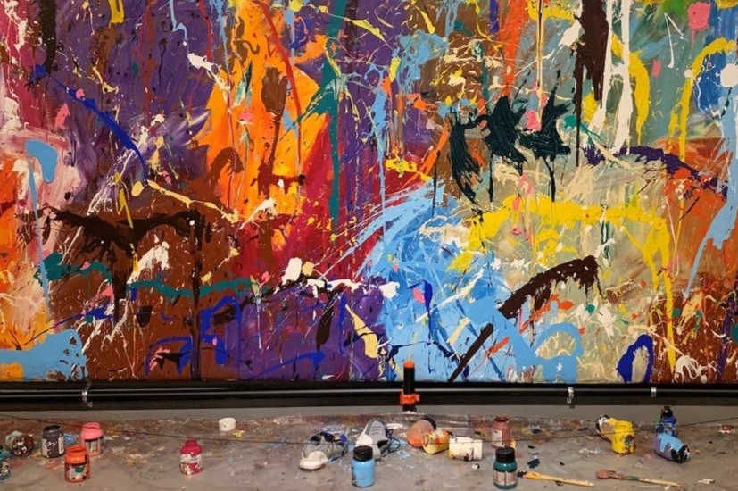 Doi tre Han Quoc vo tinh pha hoai tac pham nua trieu USD hinh anh