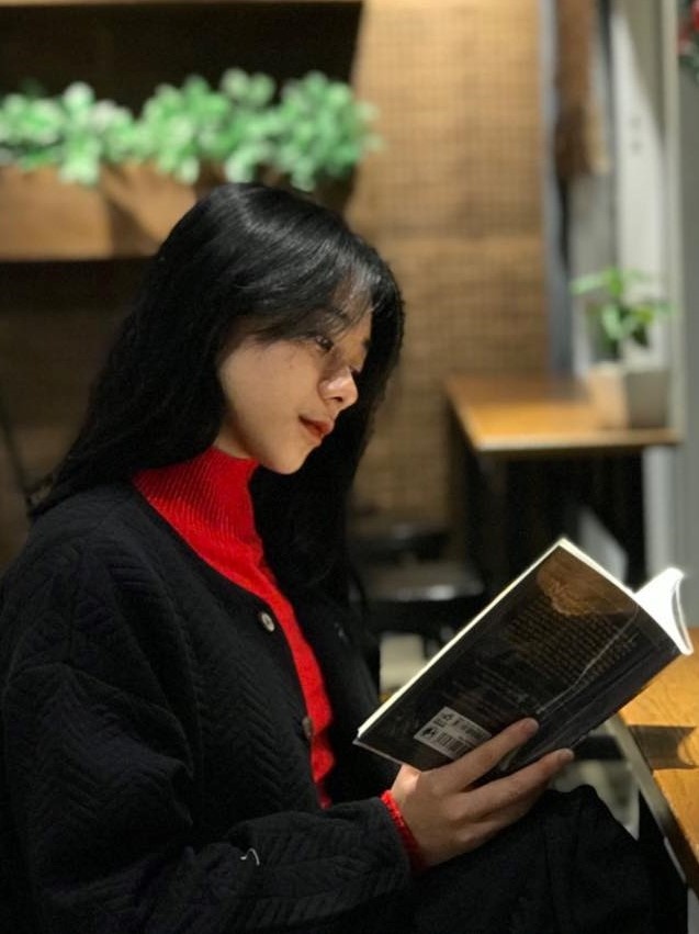 ban tre duoc chu y khi xuat hien tren truyen hinh anh 2