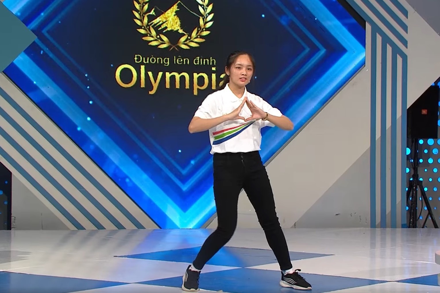 Duong len dinh Olympia anh 2