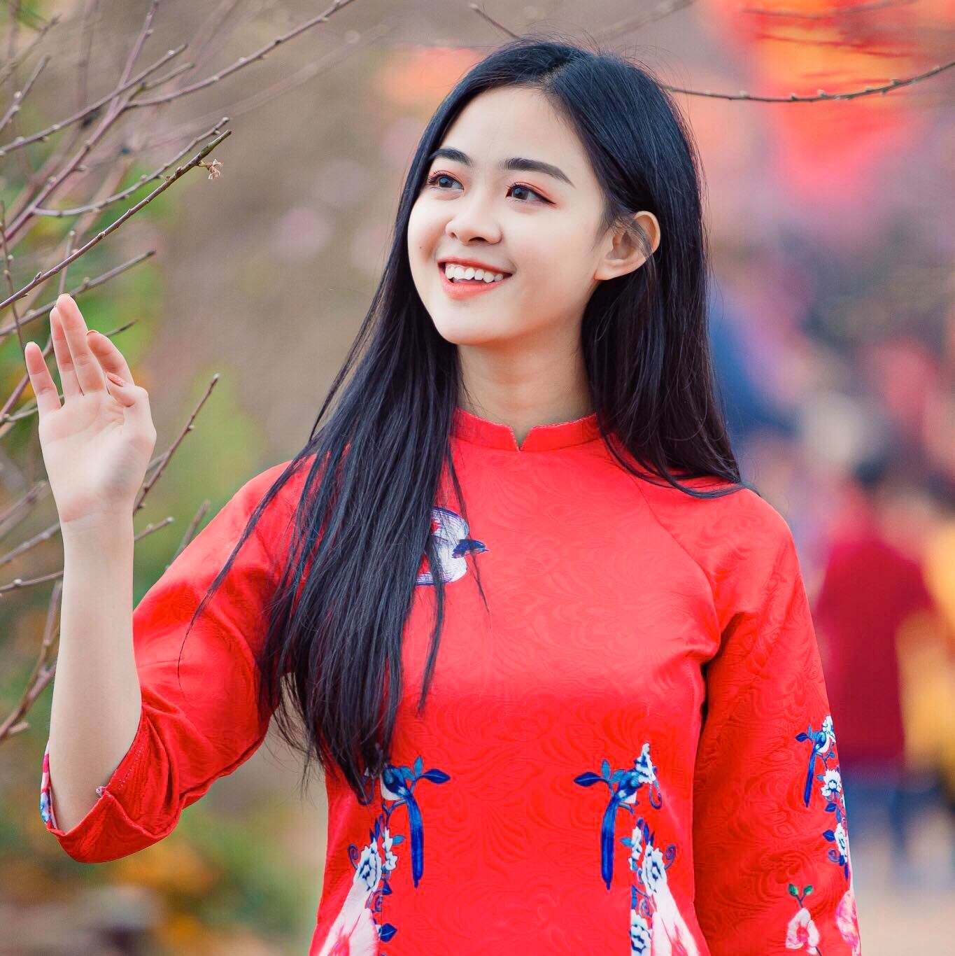 nu sinh Nung hoc gioi anh 8