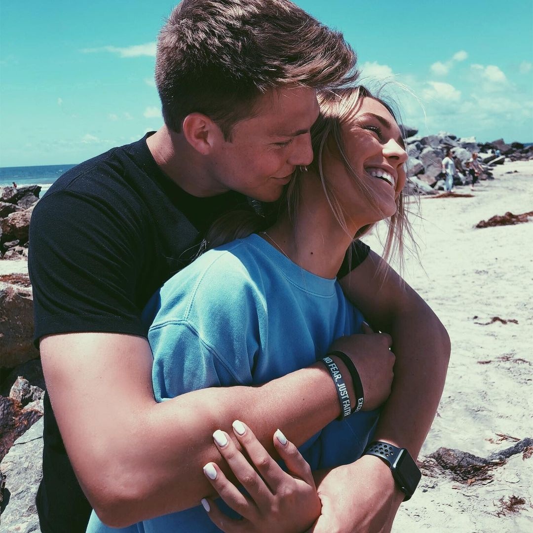 WAGs lang bong bau duc My anh 8