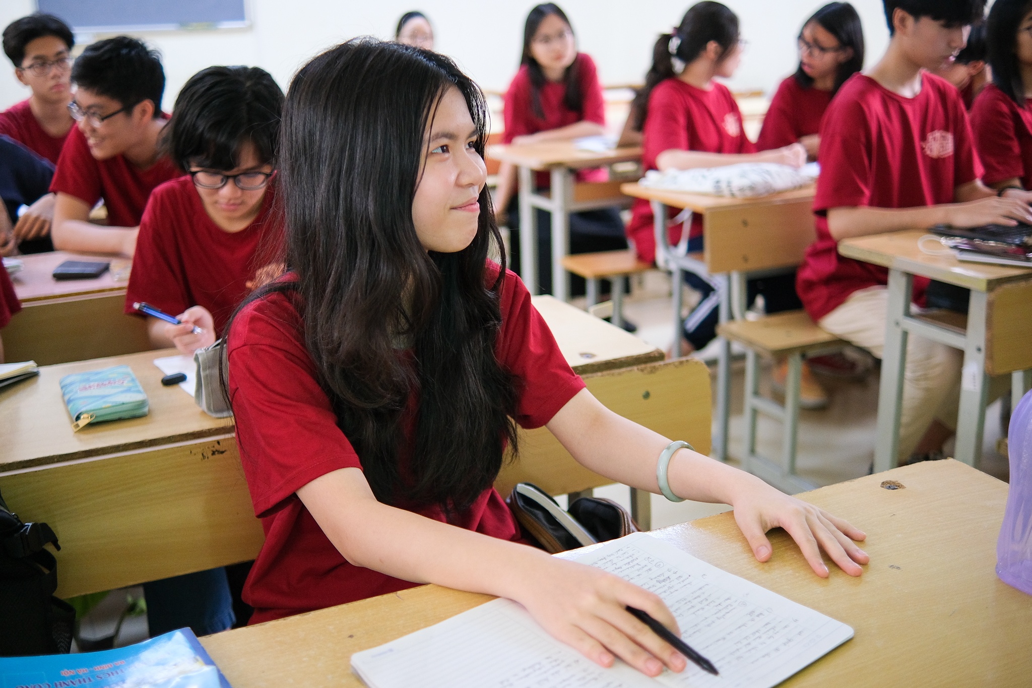 CLB tranh bien cua truong chuyen Ngoai ngu anh 6