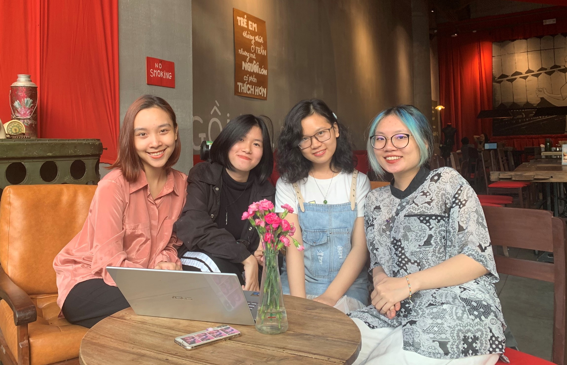 4 nữ sinh thi khởi nghiệp quốc tế ảnh 1 4 nu sinh thi khoi nghiep quoc te anh 1