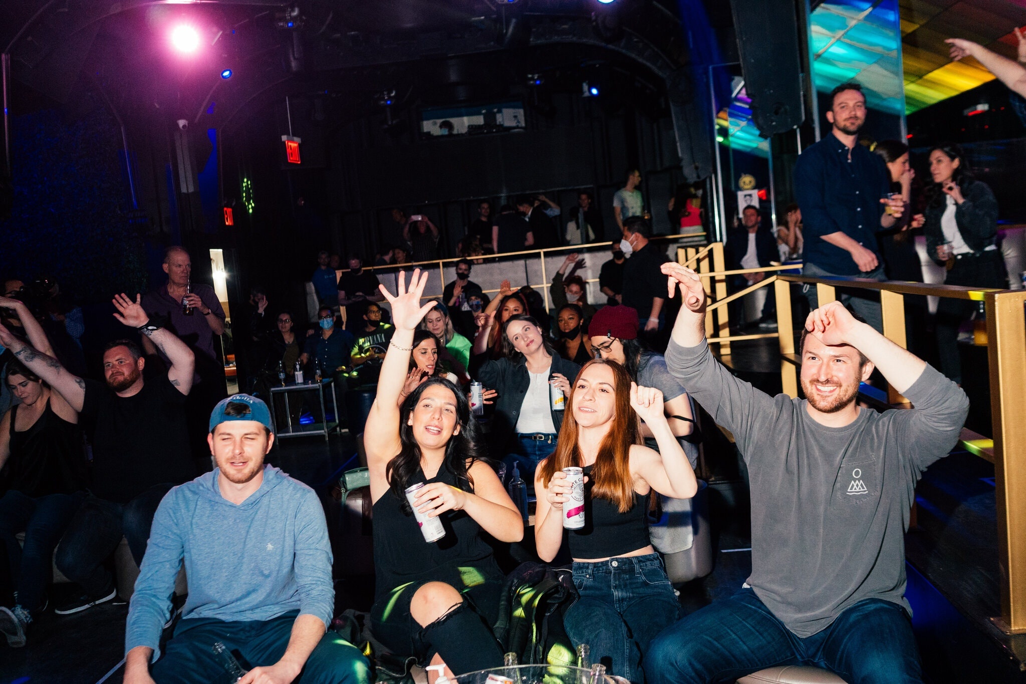 Nguoi My nong long tiec tung tro lai sau khi tiem vaccine anh 5