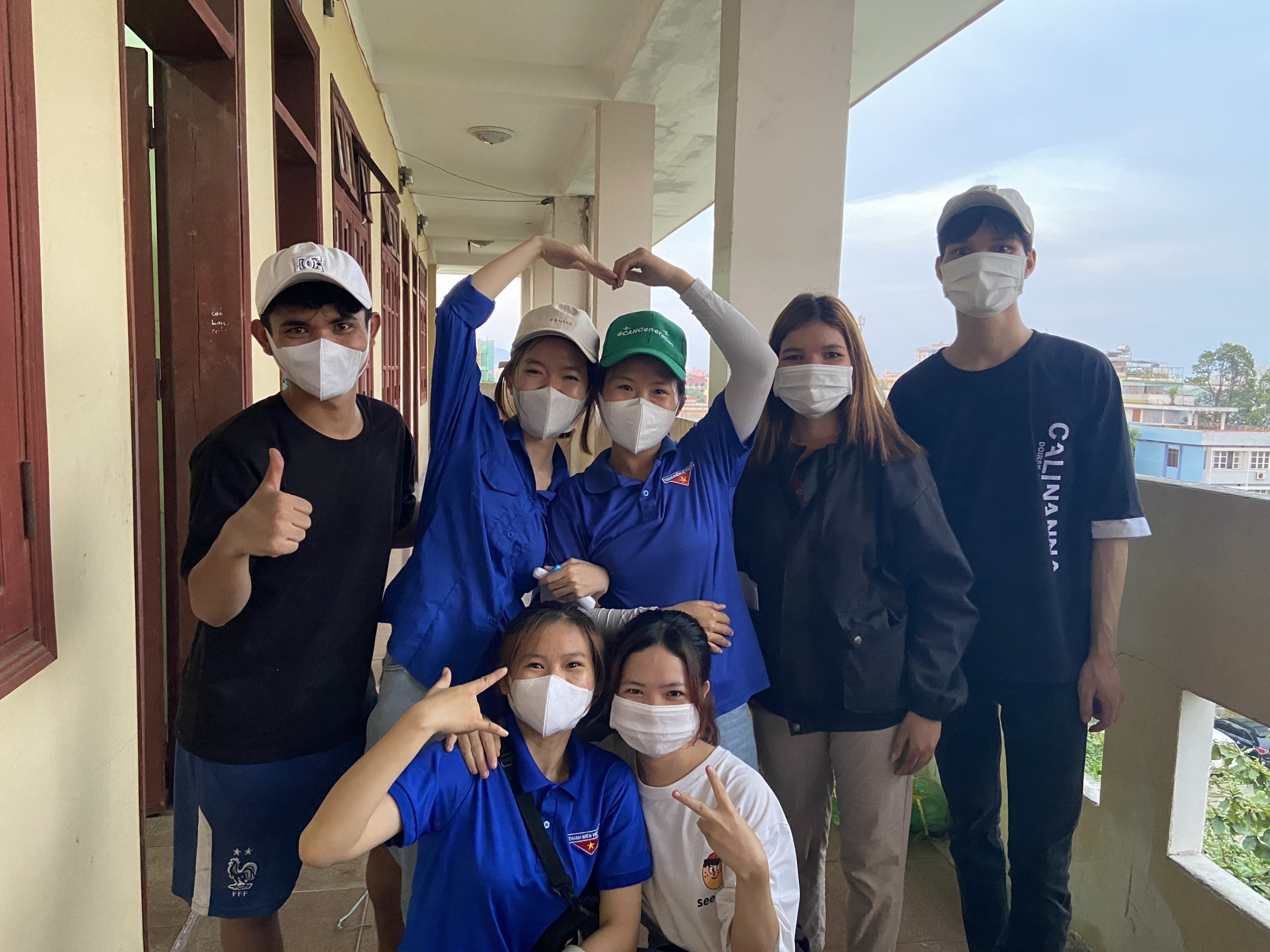 Sinh viên Đà Nẵng dọn dẹp ký túc xá thành khu cách ly ảnh 4 Sinh vien Da Nang don dep ky tuc xa thanh khu cach ly anh 4