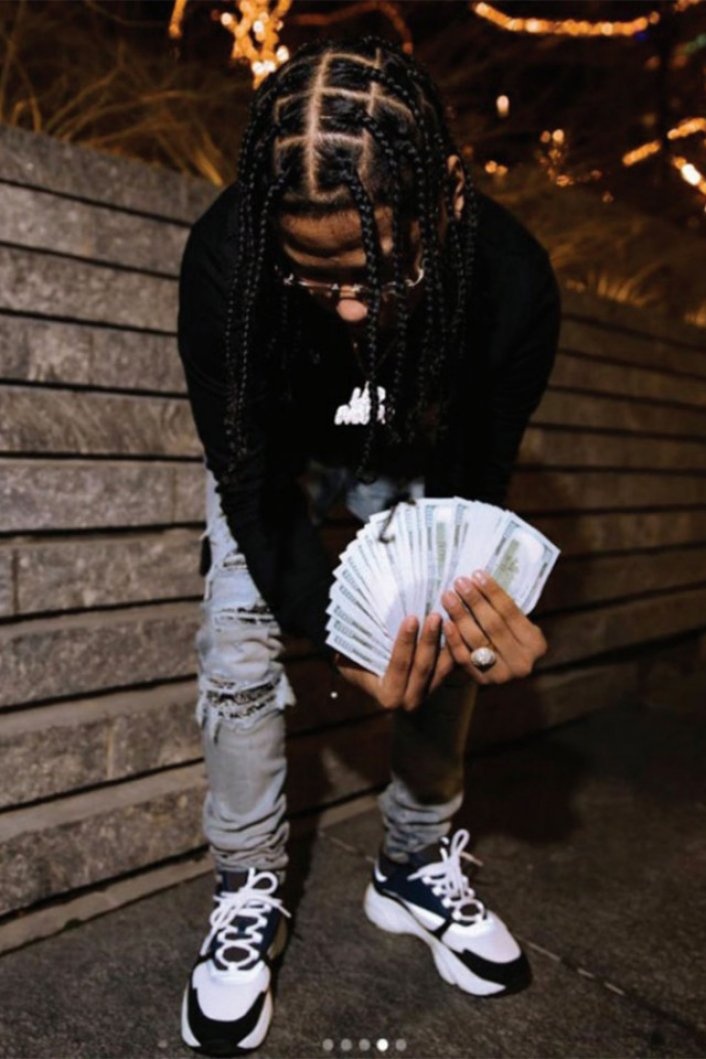 Trộm 2 triệu USD tiền cứu trợ Covid-19 ảnh 2 Trom 2 trieu USD tien cuu tro Covid-19 anh 2