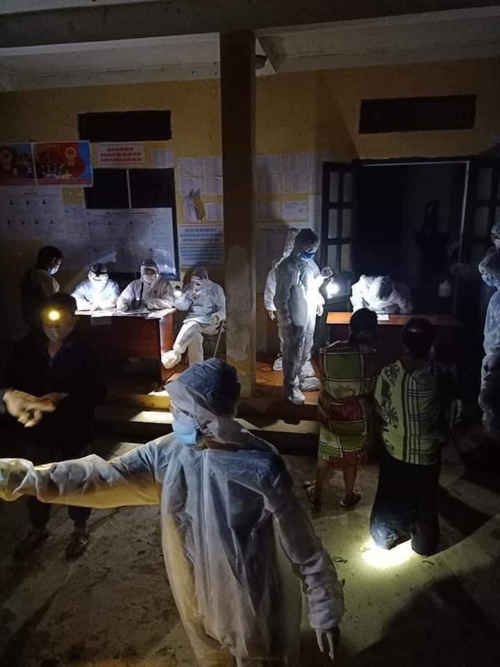 Kêu gọi ủng hộ cho trẻ cách ly ở tâm dịch Điện Biên ảnh 3 Keu goi ung ho cho tre cach ly o tam dich Dien Bien anh 3