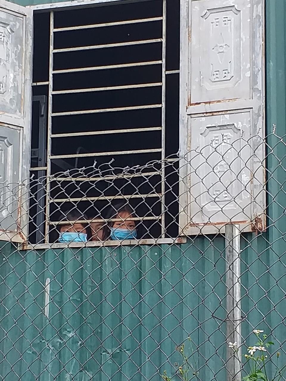 Kêu gọi ủng hộ cho trẻ cách ly ở tâm dịch Điện Biên ảnh 6 Keu goi ung ho cho tre cach ly o tam dich Dien Bien anh 6