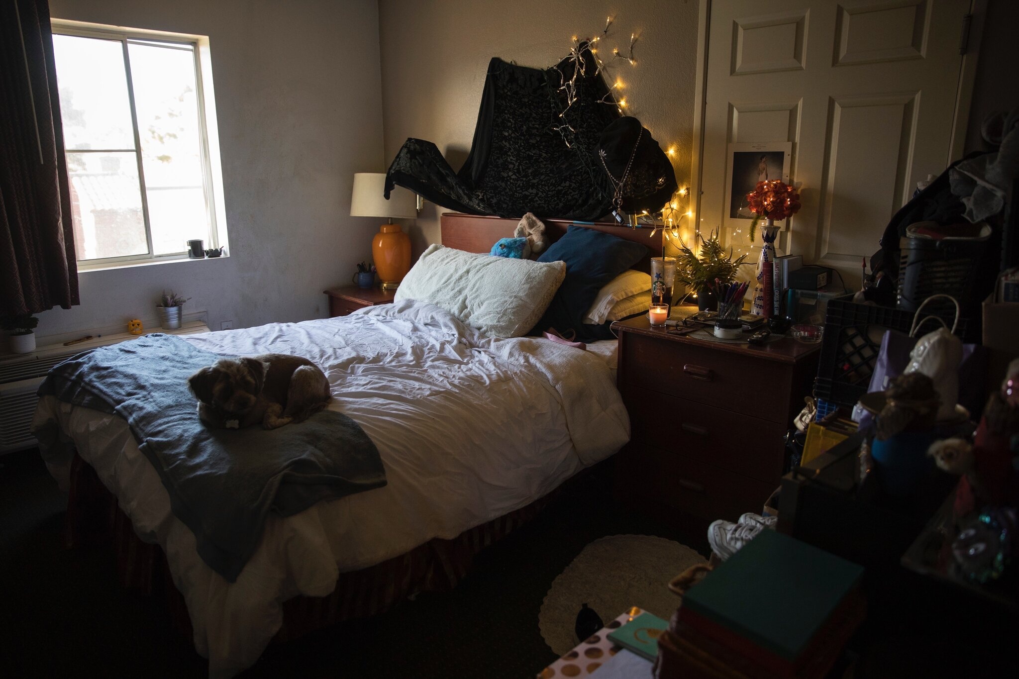 người Mỹ ở khách sạn vì bị từ chối thuê nhà ảnh 2 nguoi My o khach san vi bi tu choi thue nha anh 2