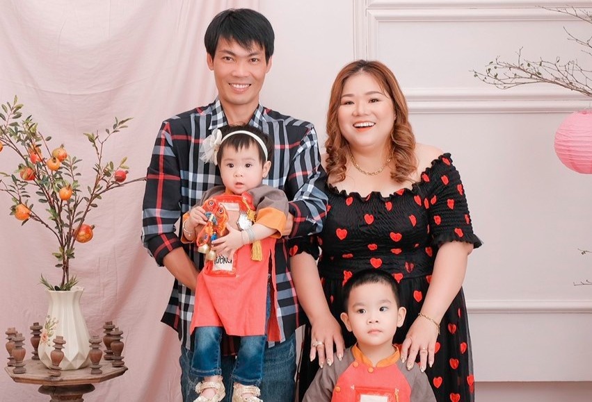 Nguoi me tre phat hien mac ung thu sau 1 nam sinh con hinh anh