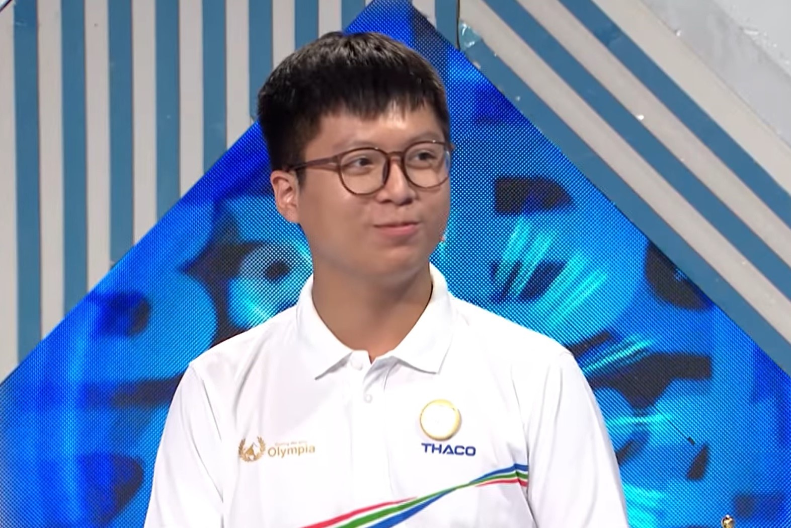 Nam sinh Ha Noi lap ky luc phan Khoi dong tai Olympia hinh anh