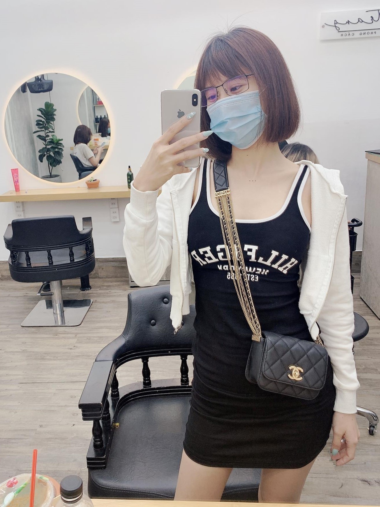 Nu dancer o TP.HCM phat hien mac ung thu o tuoi 26 anh 4