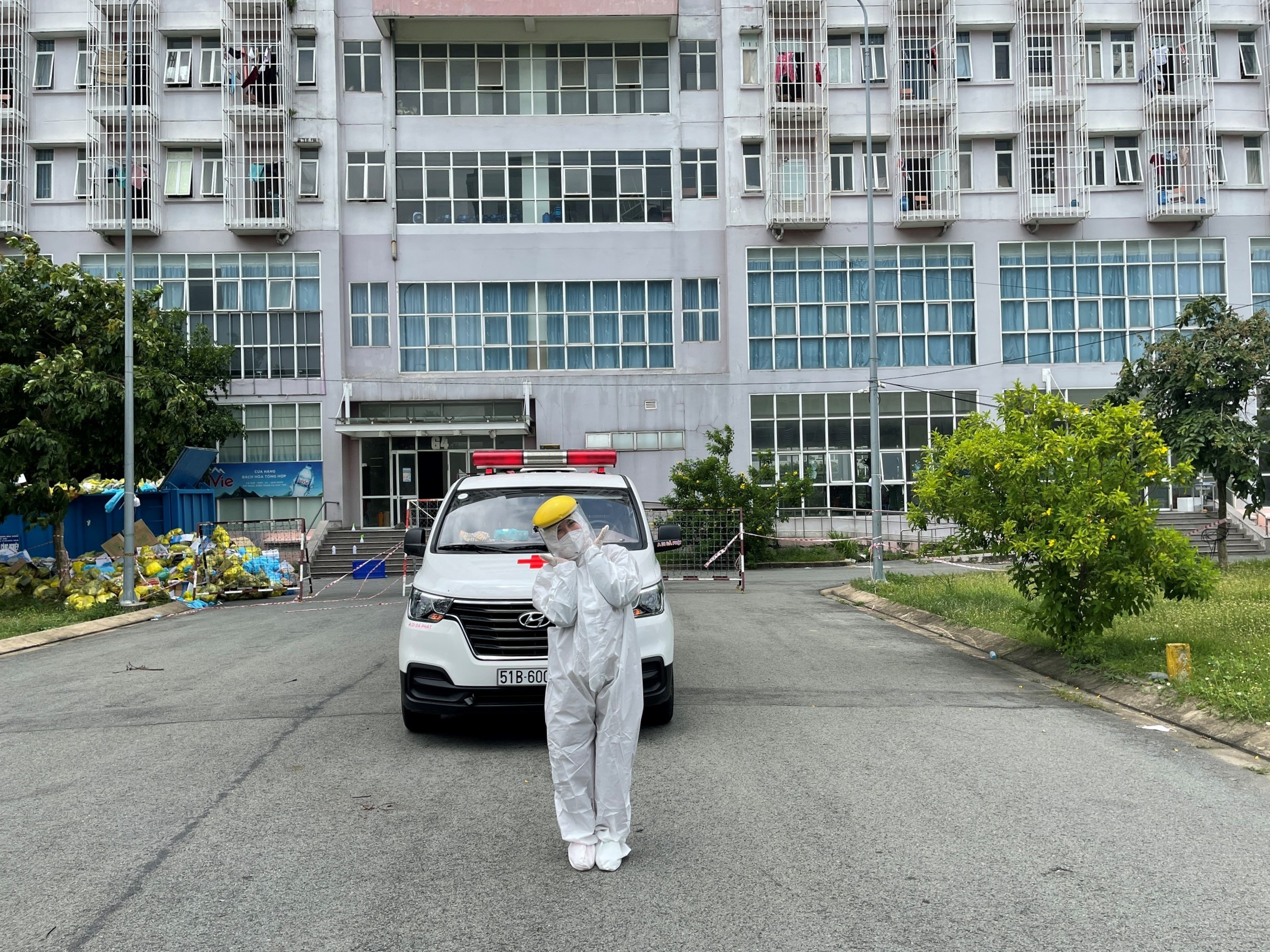 Nữ tài xế chở F0 F1 đi cách ly ở TP.HCM ảnh 4 Nu tai xe cho F0 F1 di cach ly o TP.HCM anh 4