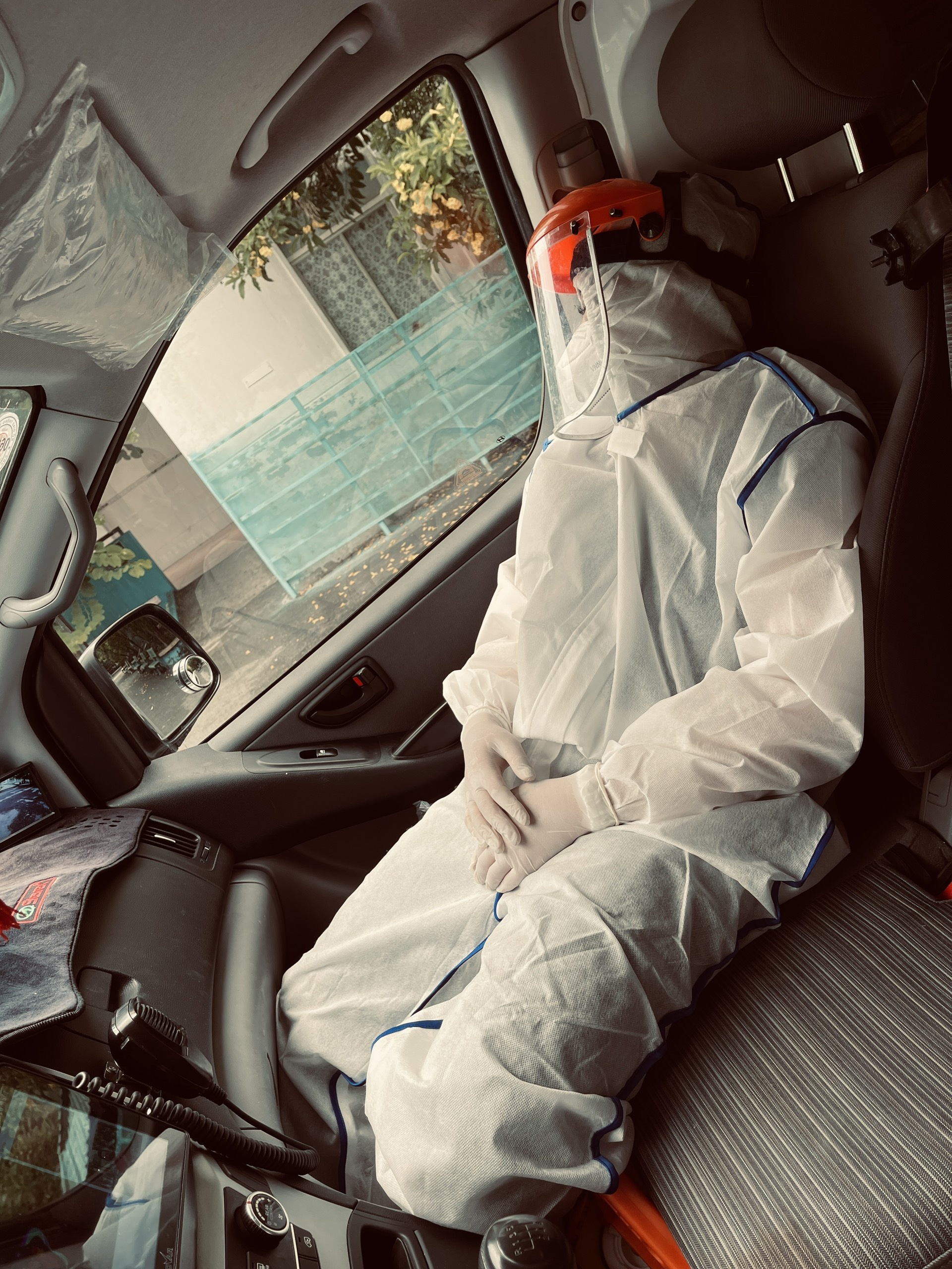 Nữ tài xế chở F0 F1 đi cách ly ở TP.HCM ảnh 3 Nu tai xe cho F0 F1 di cach ly o TP.HCM anh 3