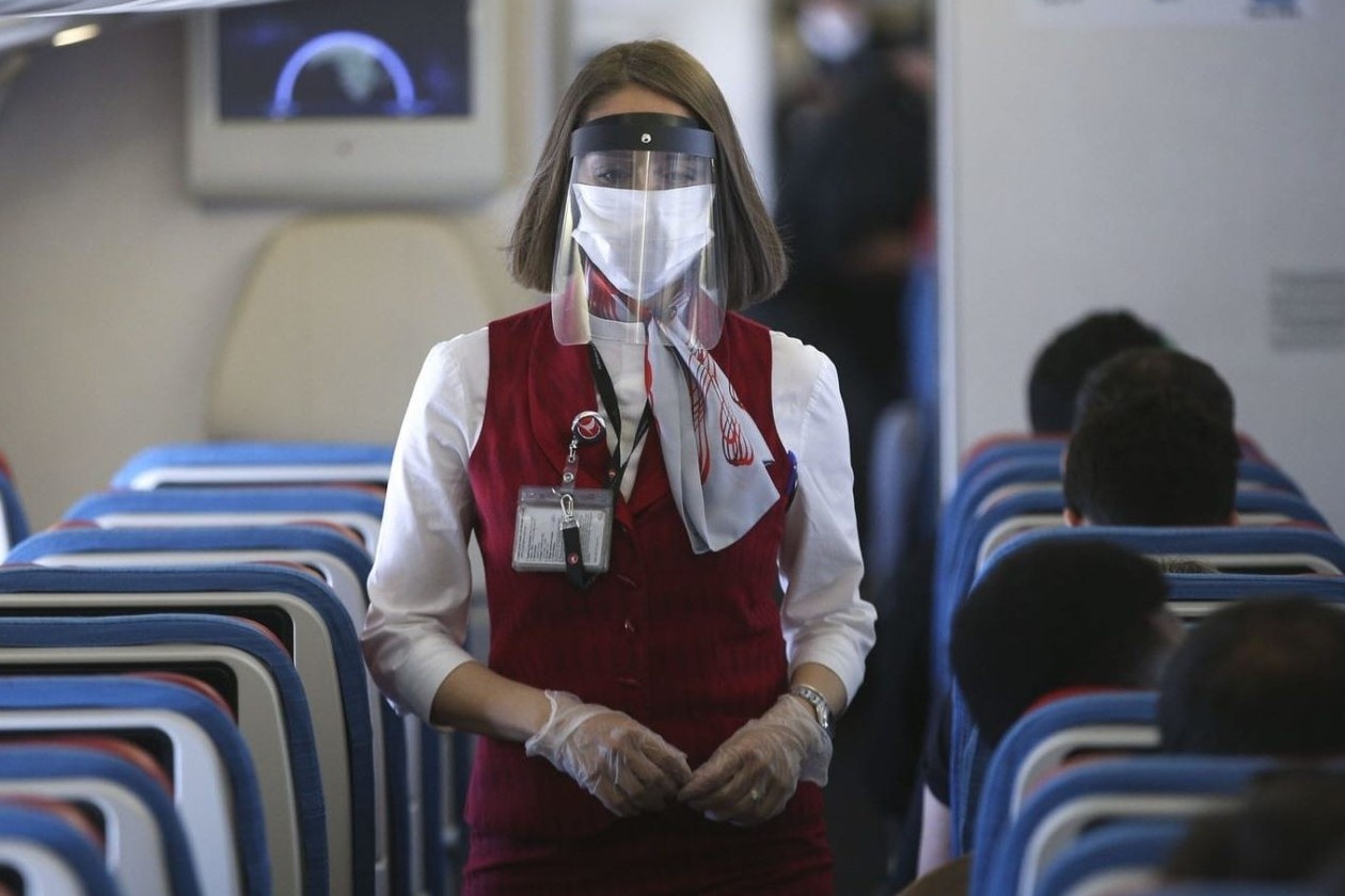 Tiep vien hang khong o My so di lam vi hanh khach gay roi hinh anh