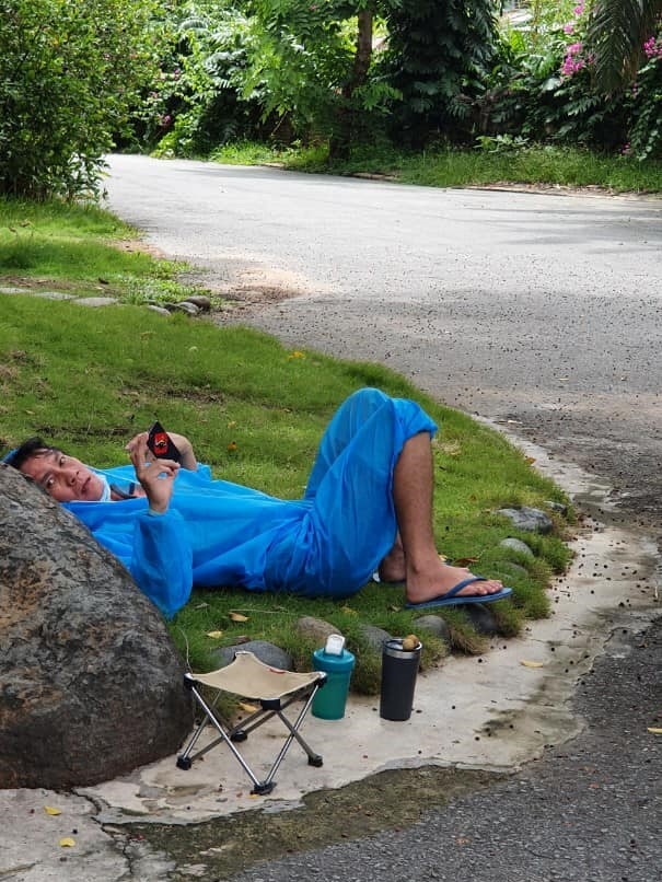 Nhung giam doc o TP.HCM di boc vac hang cuu tro anh 5