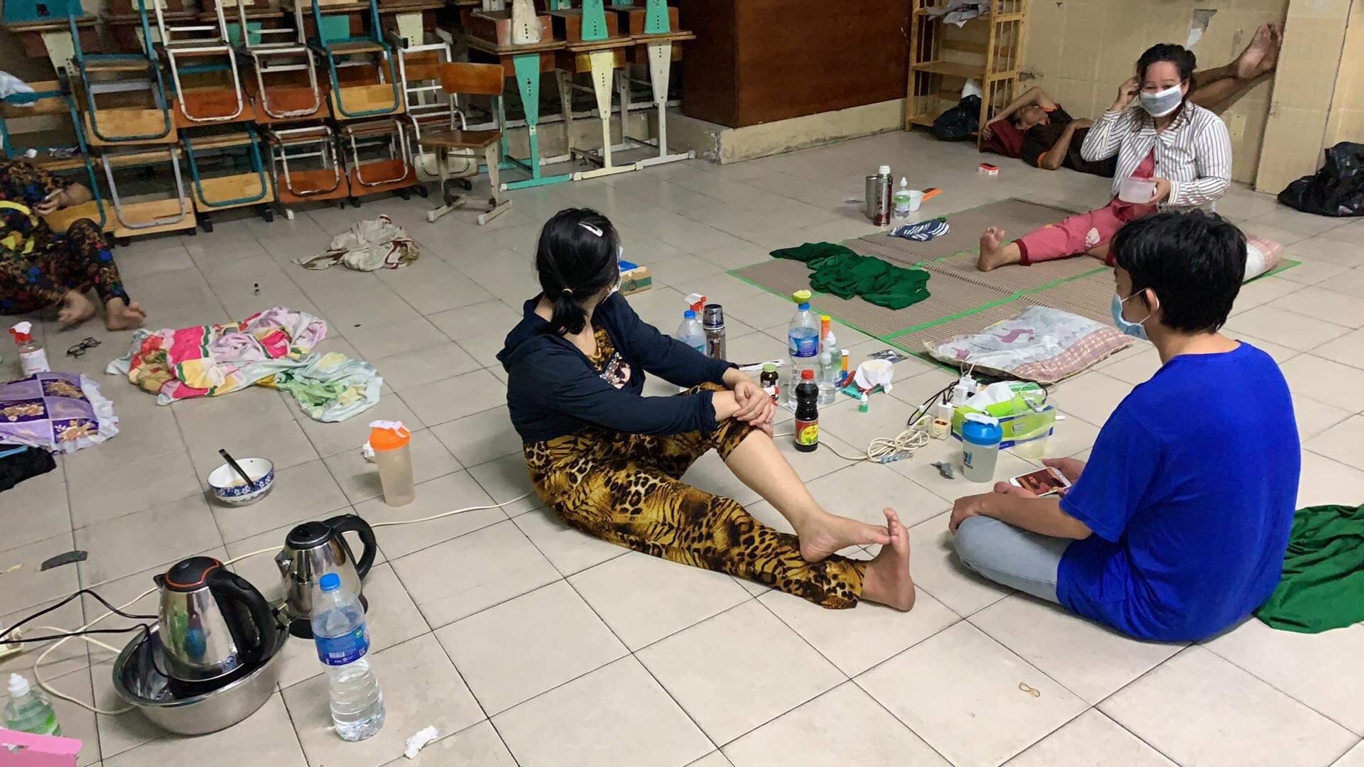 Gia dinh co 7 F0 o TP.HCM cung nhau vuot qua benh tat anh 1