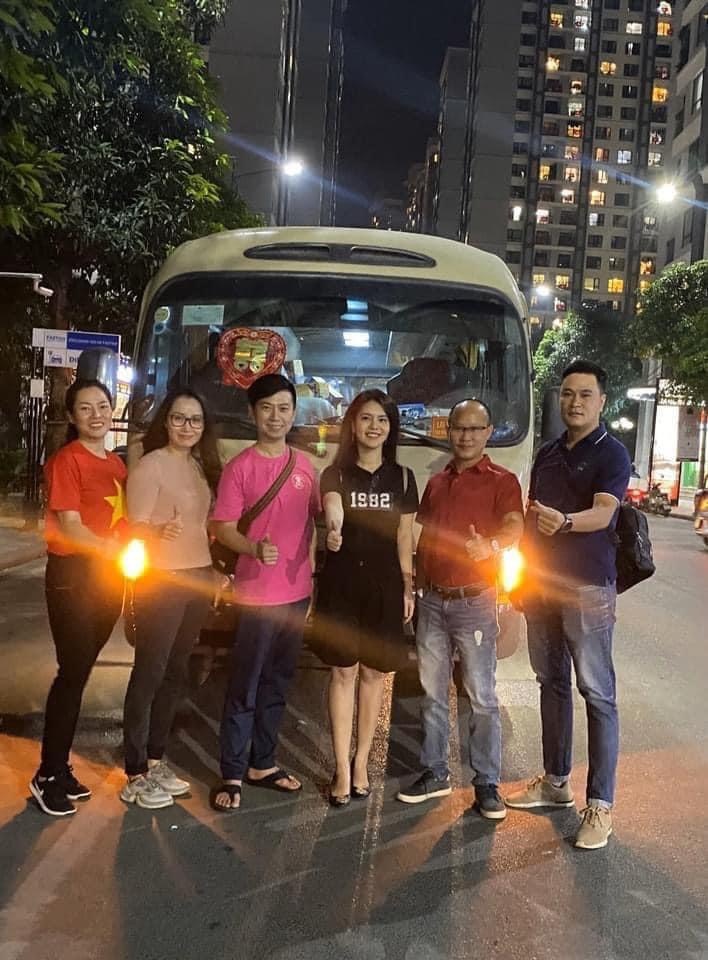 Nguoi me nau an tang nguoi ngheo o Ha Noi ngay gian cach anh 9