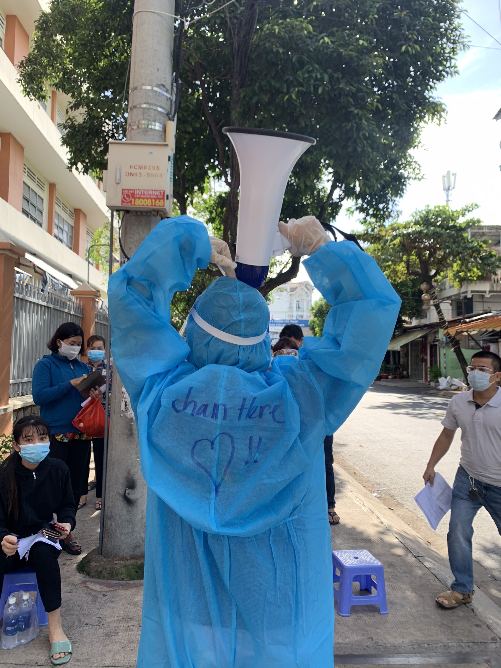 Tình nguyện viên ở TP.HCM ảnh 3 Tinh nguyen vien o TP.HCM anh 3