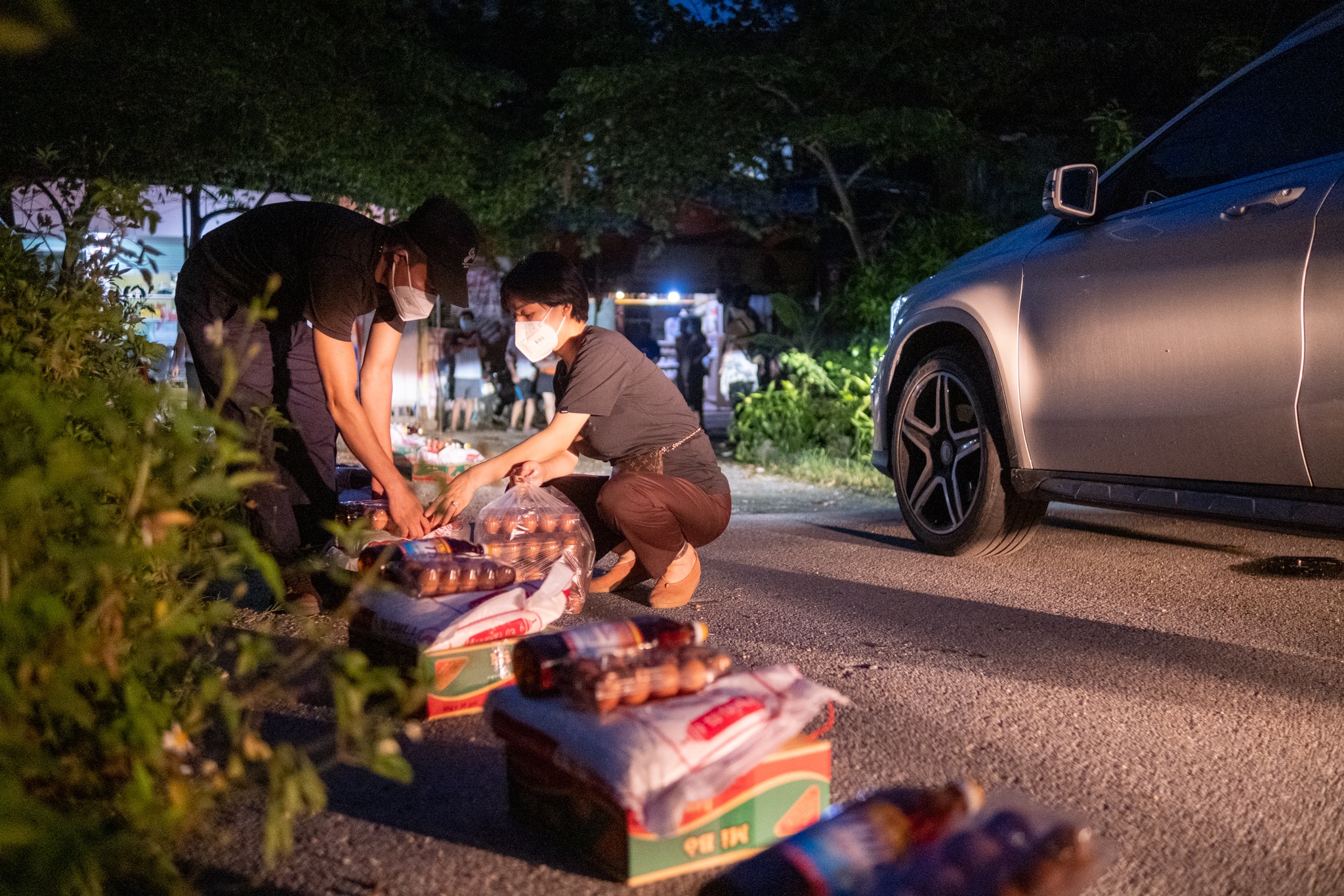 Nguoi kho khan o Ha Noi duoc giup do anh 23