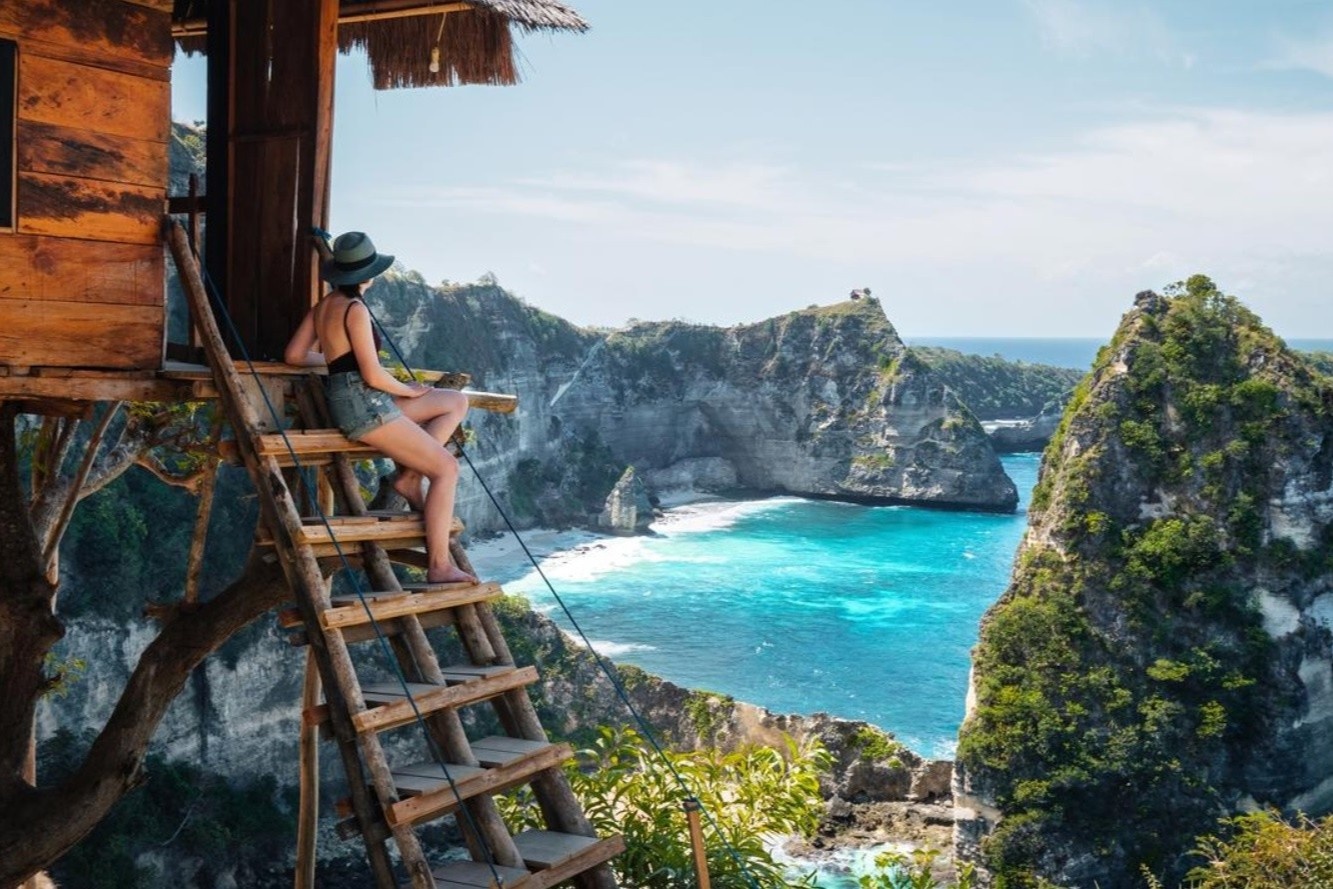 Bali nen ngung phu thuoc vao du khach nuoc ngoai hinh anh