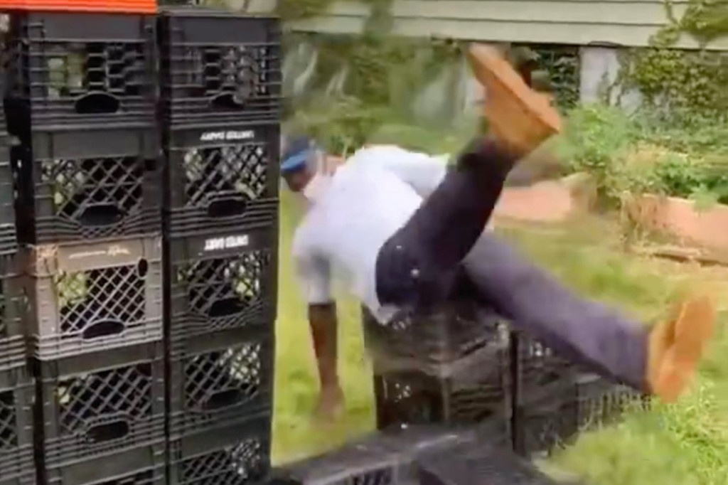 Thu thach thung sua tren TikTok khien nhieu nguoi phai nhap vien hinh anh