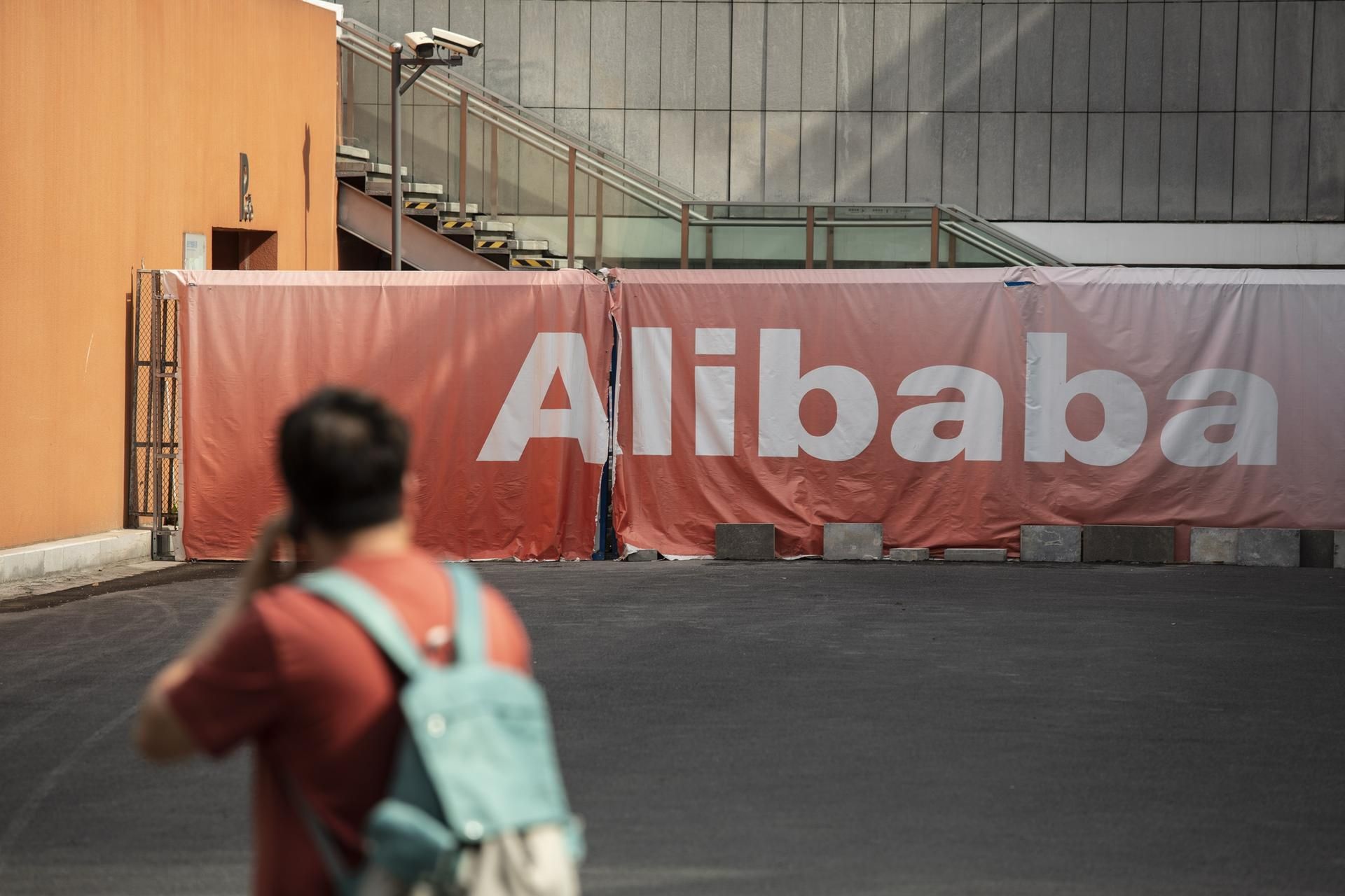 Nỗi tủi hổ của Alibaba ảnh 2 Noi tui ho cua Alibaba anh 2