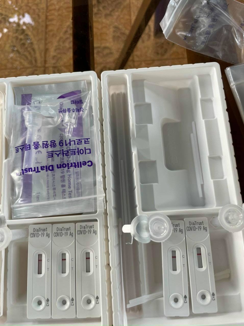 F0 tu chua khoi Covid-19 tai nha anh 2