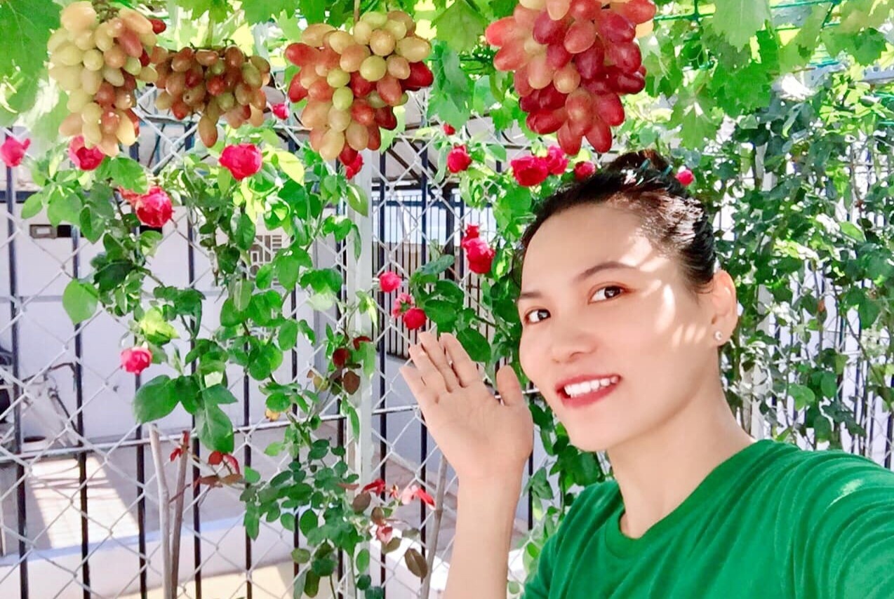 Nguoi phu nu o TP.HCM trong nho, dua triu qua tren san thuong hinh anh