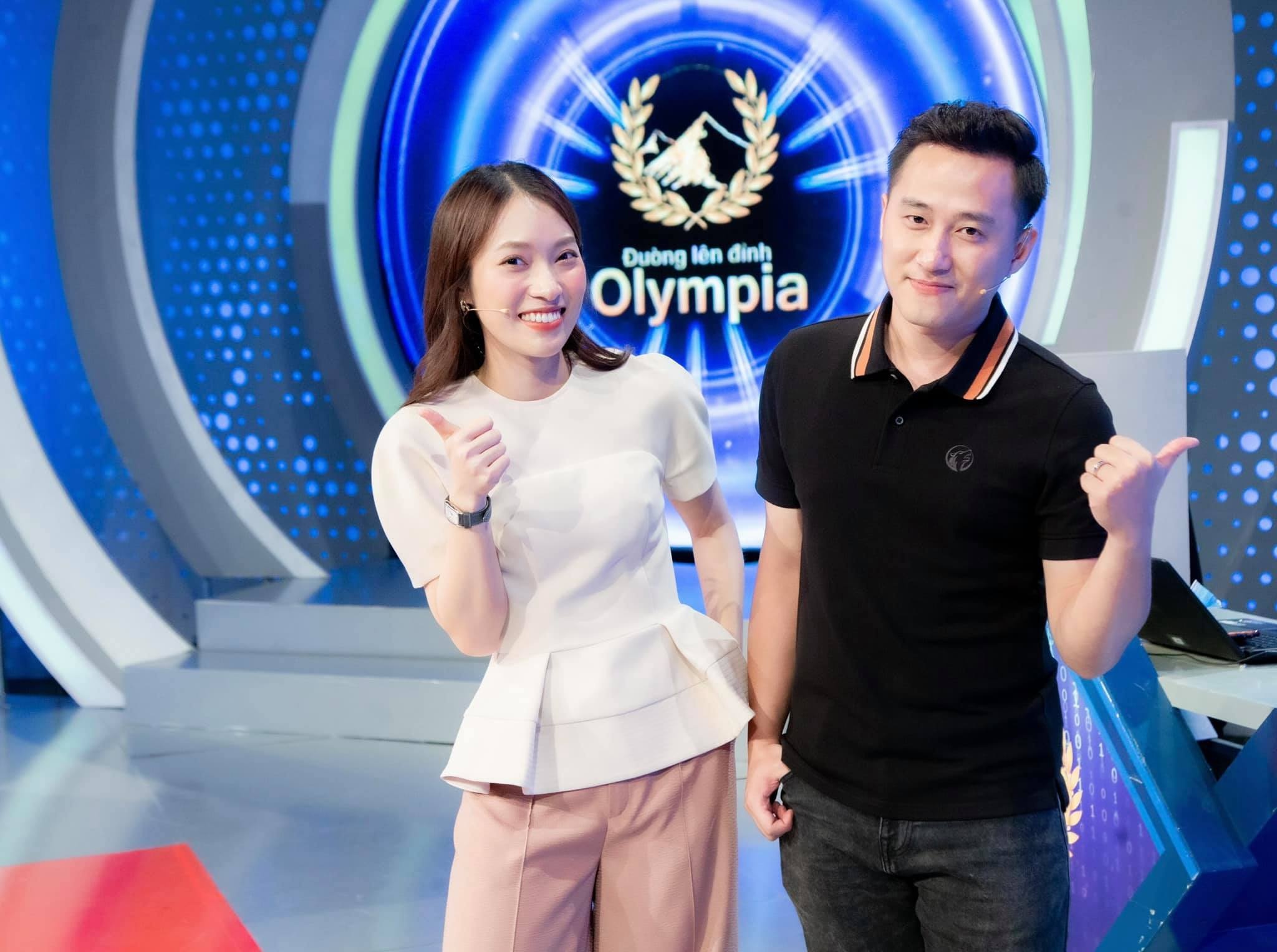 Đường lên đỉnh Olympia năm 22 ảnh 1 Duong len dinh Olympia nam 22 anh 1