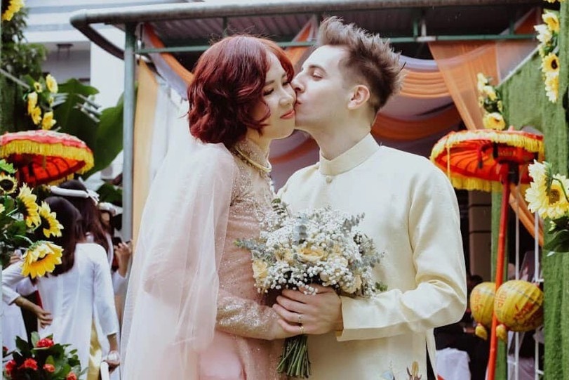 Co gai Viet va chong Italy nen duyen khi gap go o Nhat hinh anh