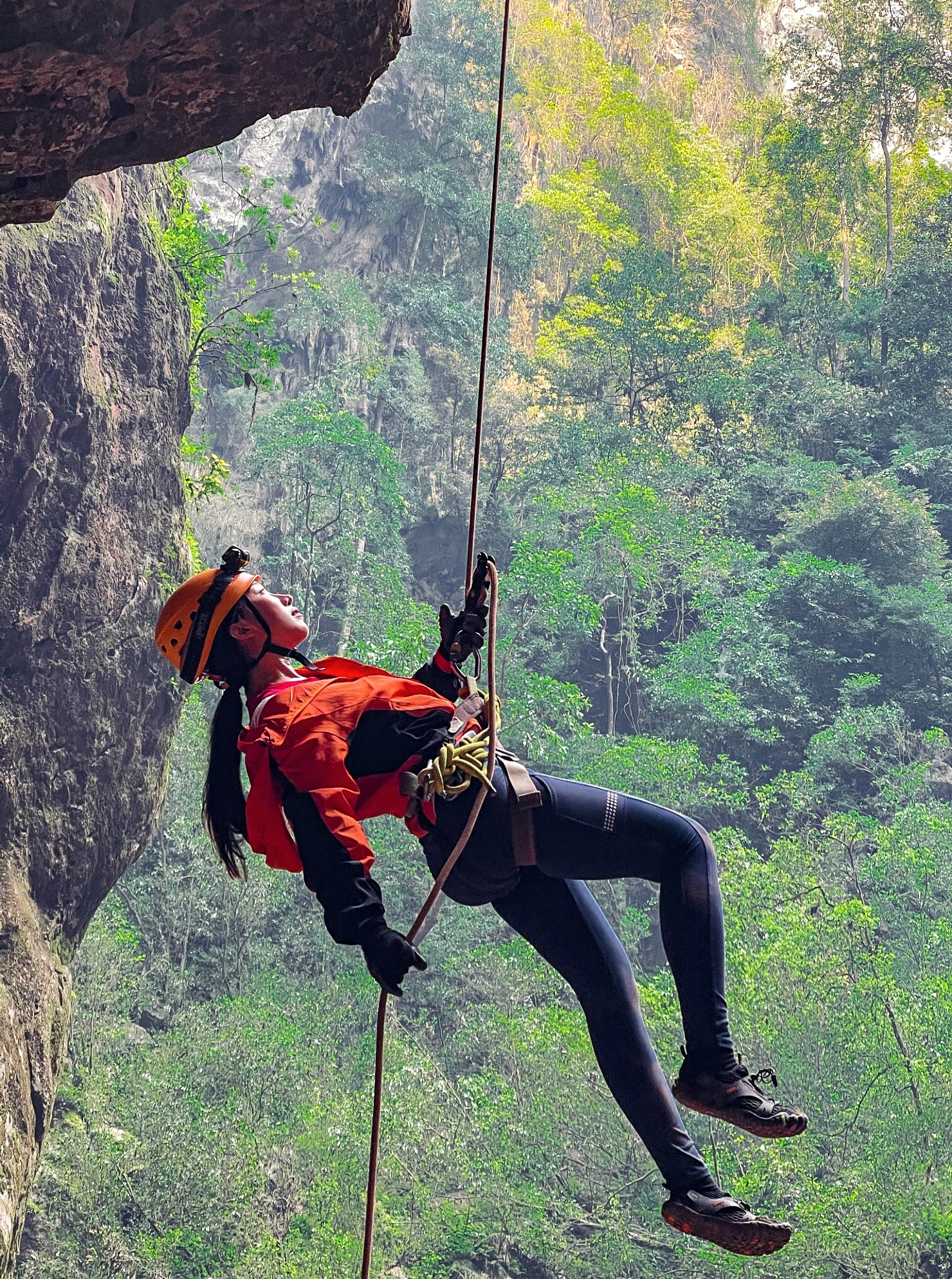 2 nam khong the du lich nuoc ngoai cua co gai tung den 25 quoc gia anh 8