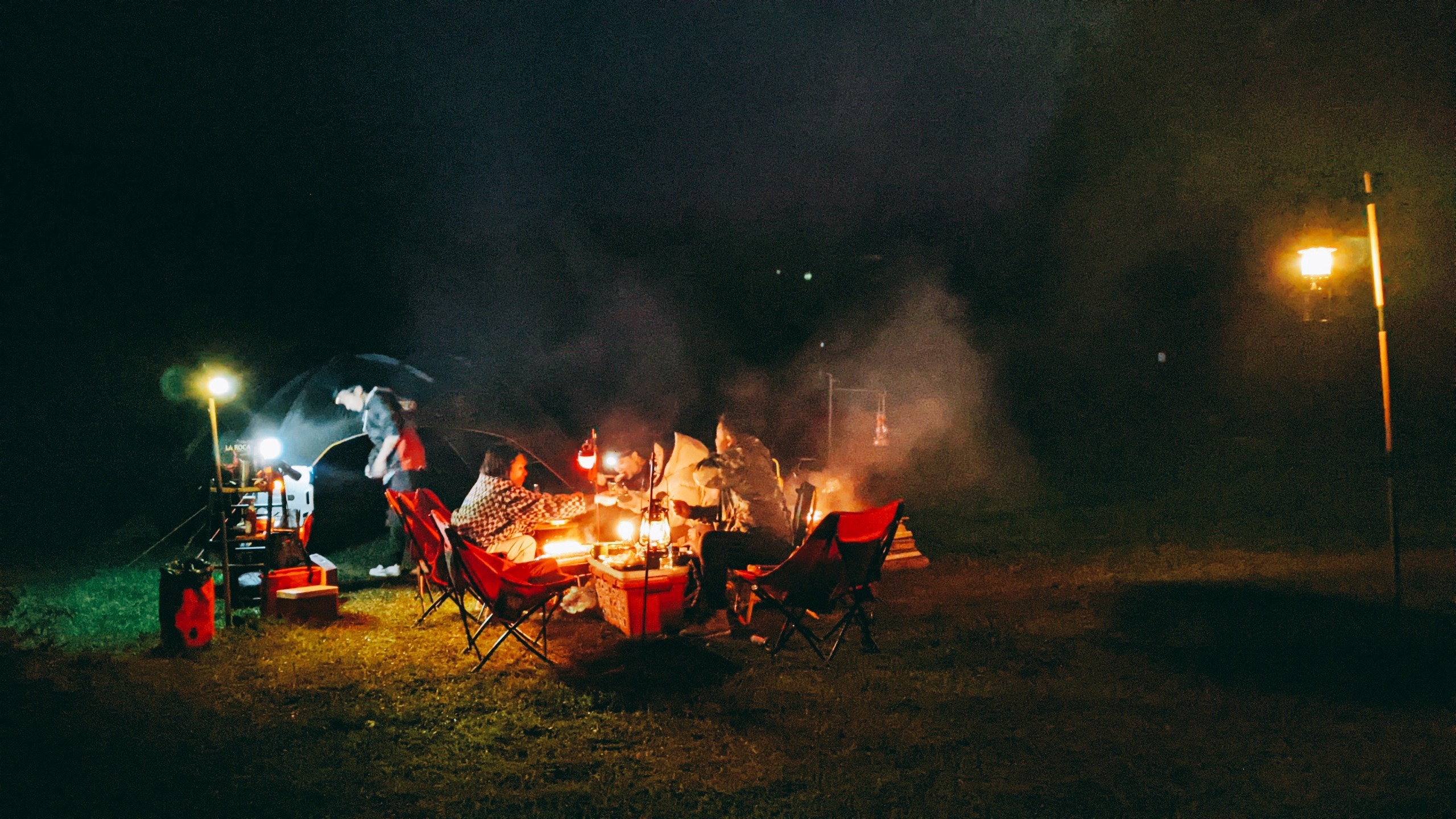 Nhom ban bo viec o pho len Sa Pa lam du lich anh 11