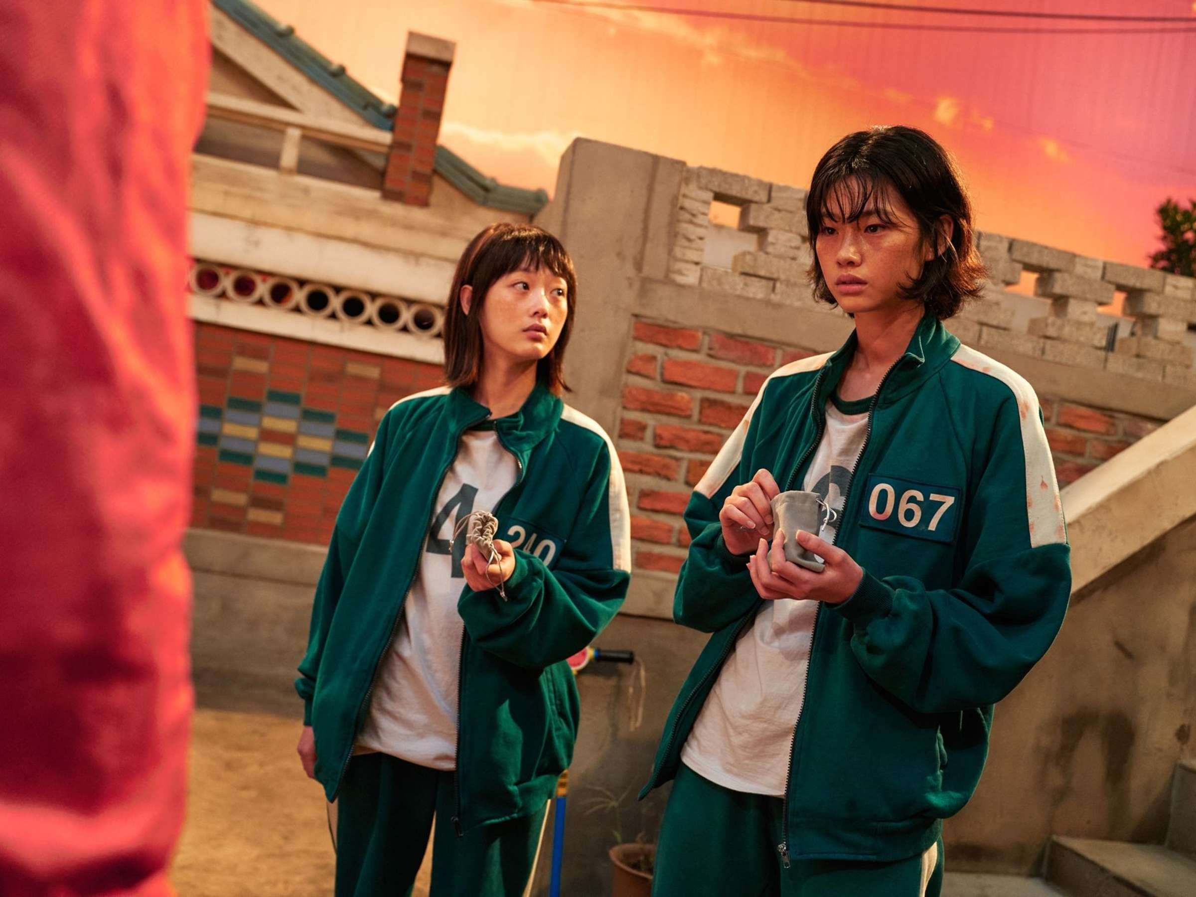 ‘Squid Game’ boc tran khung hoang no nan va ap luc xa hoi o Han Quoc anh 2