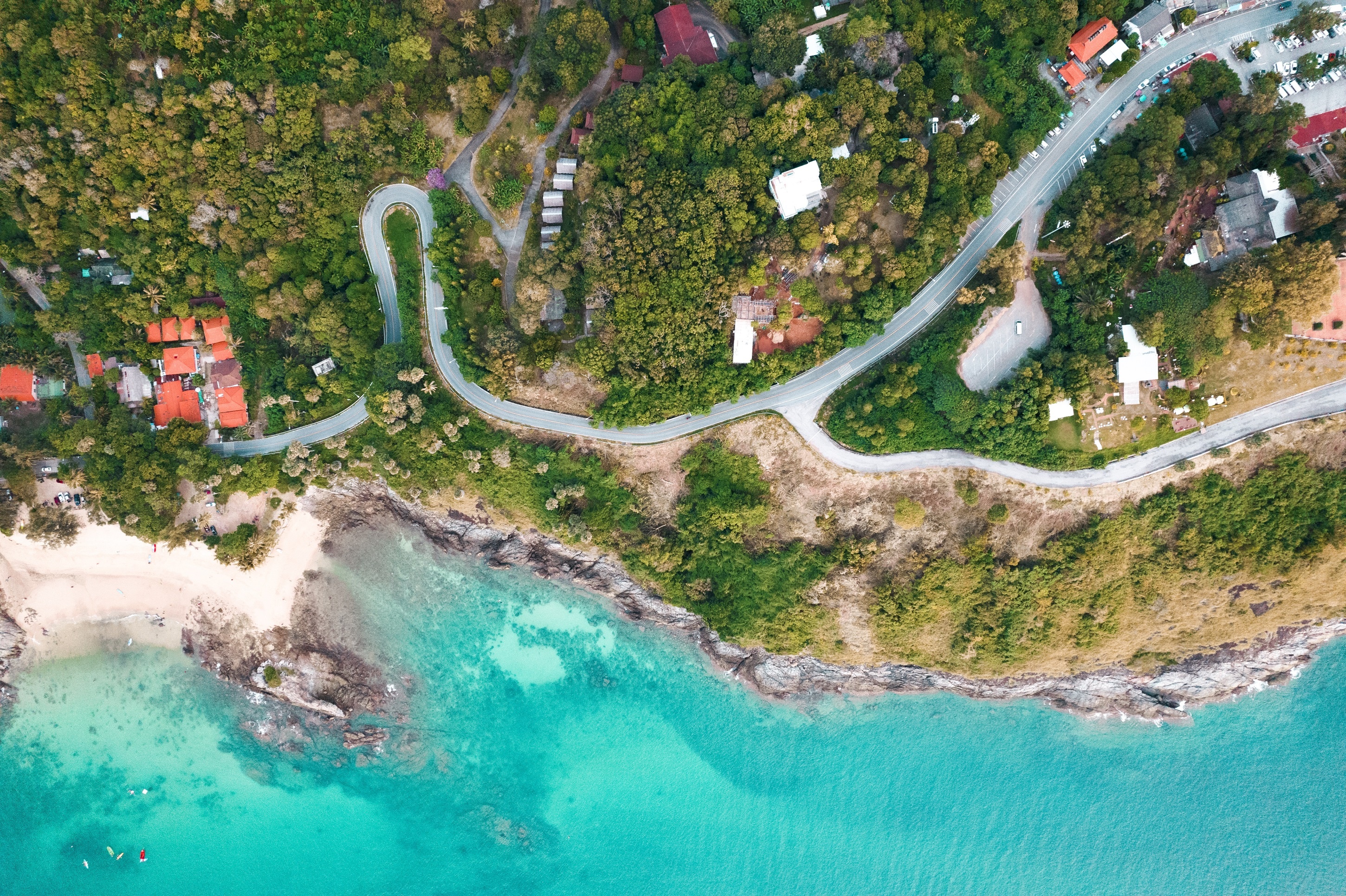 Chuyen bay 30 tieng den Phuket trong dich cua cap doi Viet - My anh 5