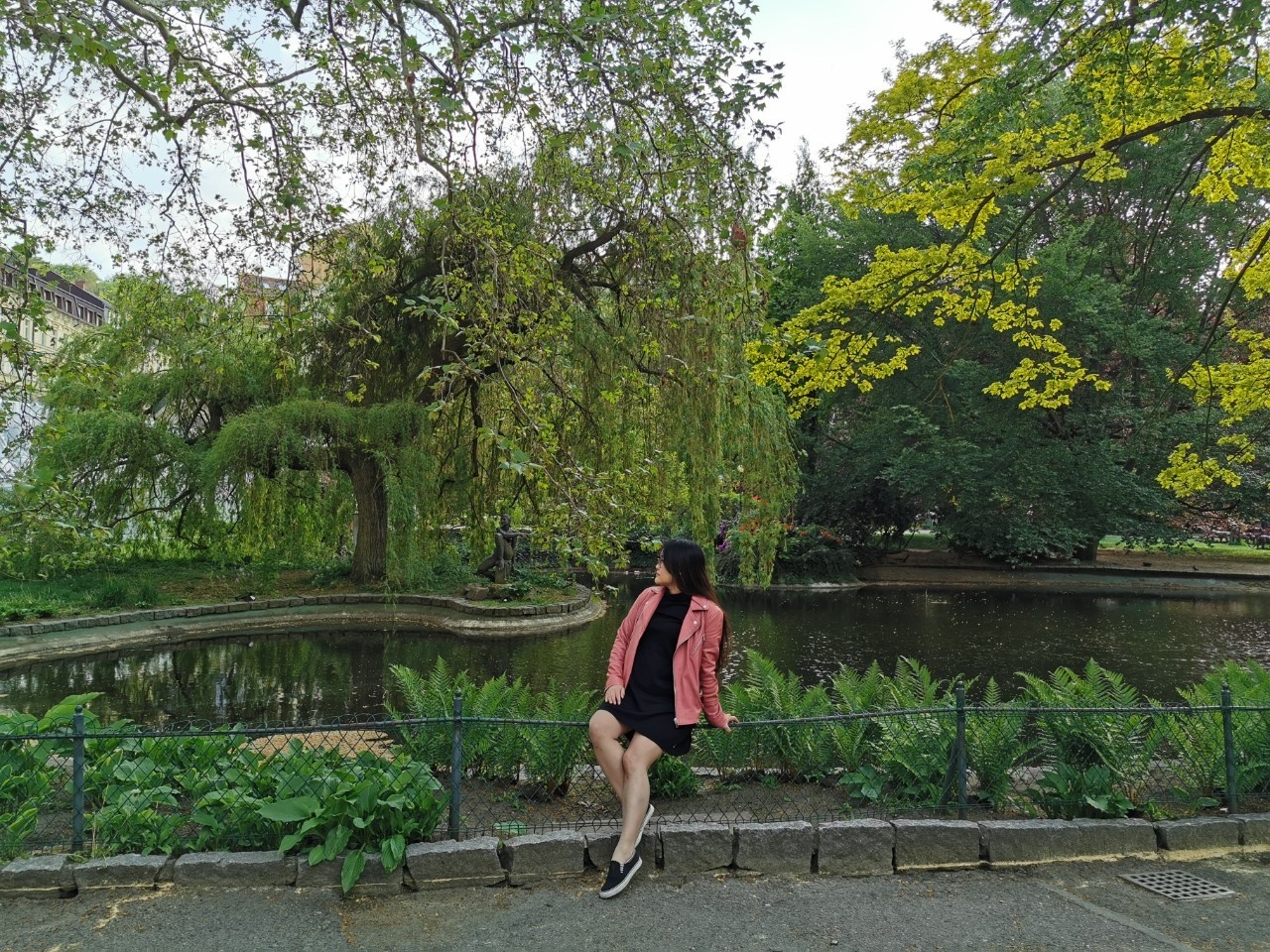 Kẹt lại trong dịch ảnh 2 Ket lai trong dich anh 2