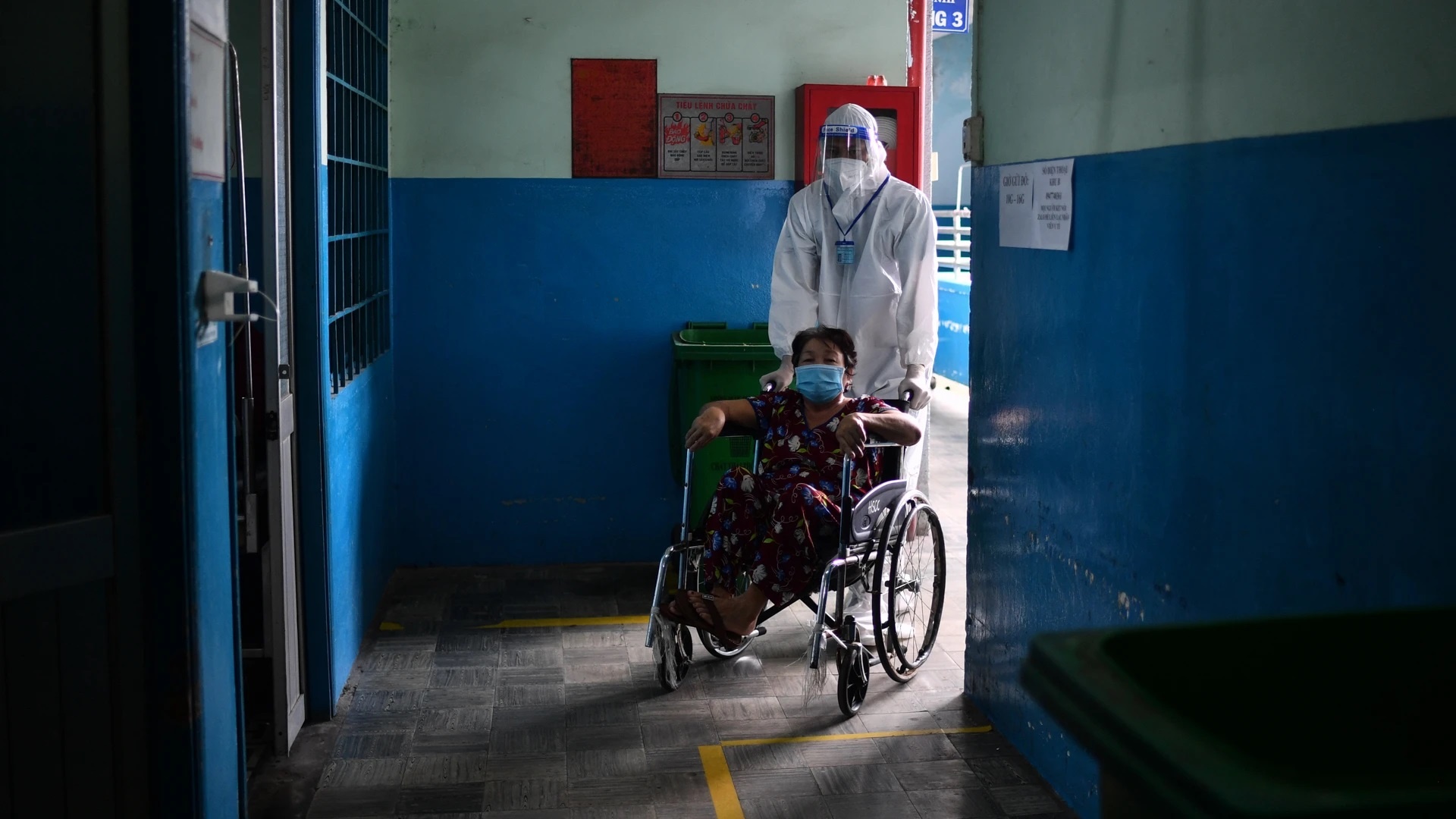 Su tich cuc doc hai hau dich anh 6