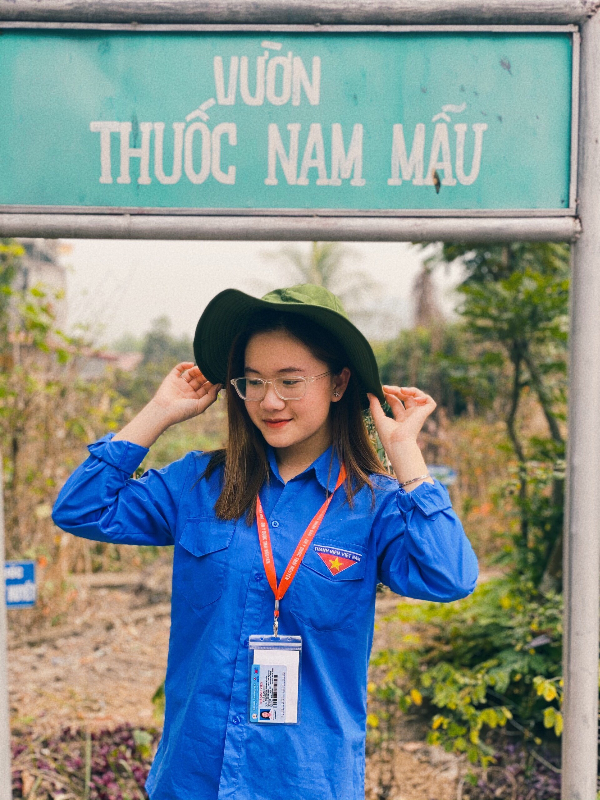 Tinh nguyen vien chong dich anh 4