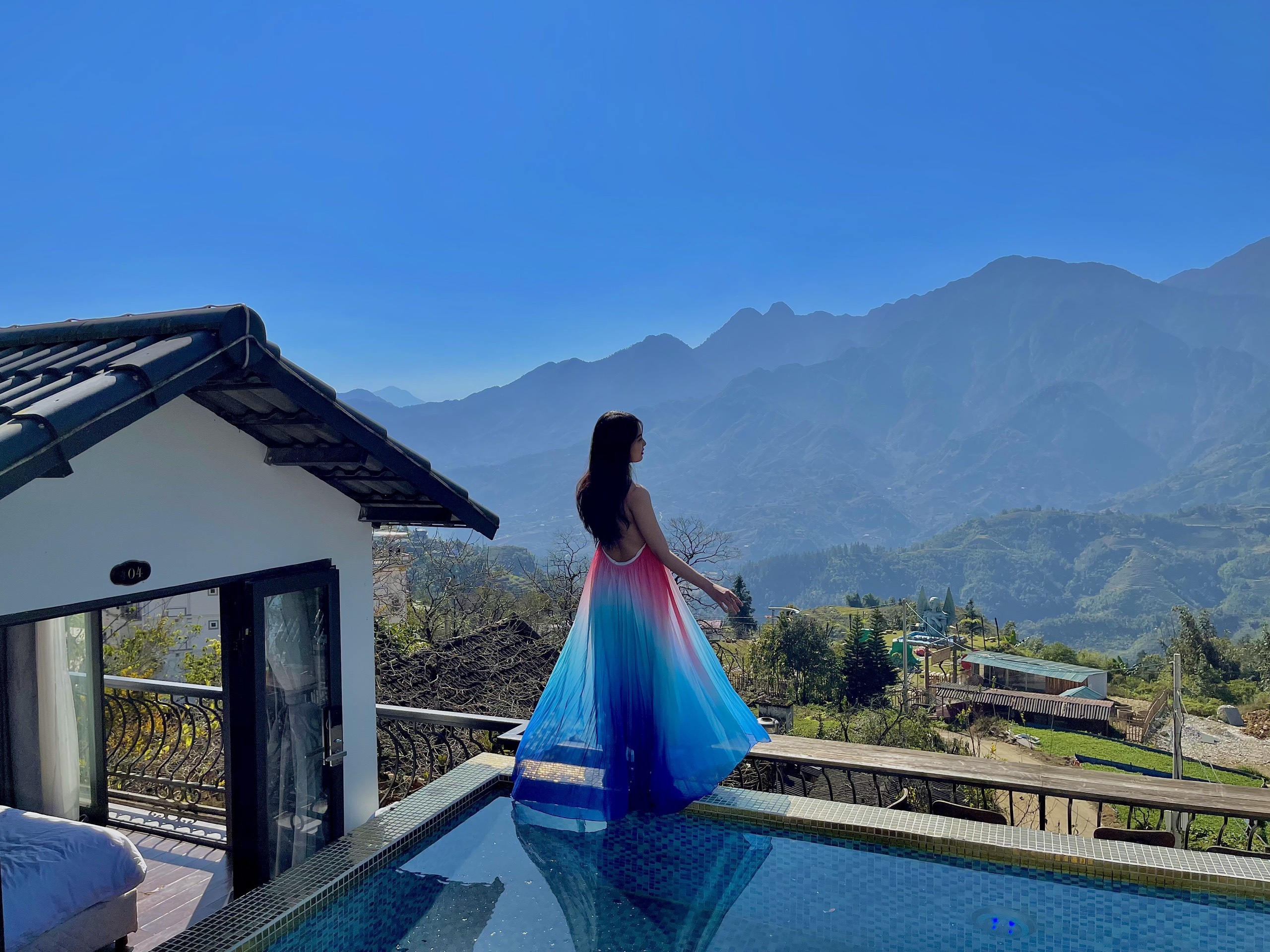 Di du lich cuoi nam anh 1