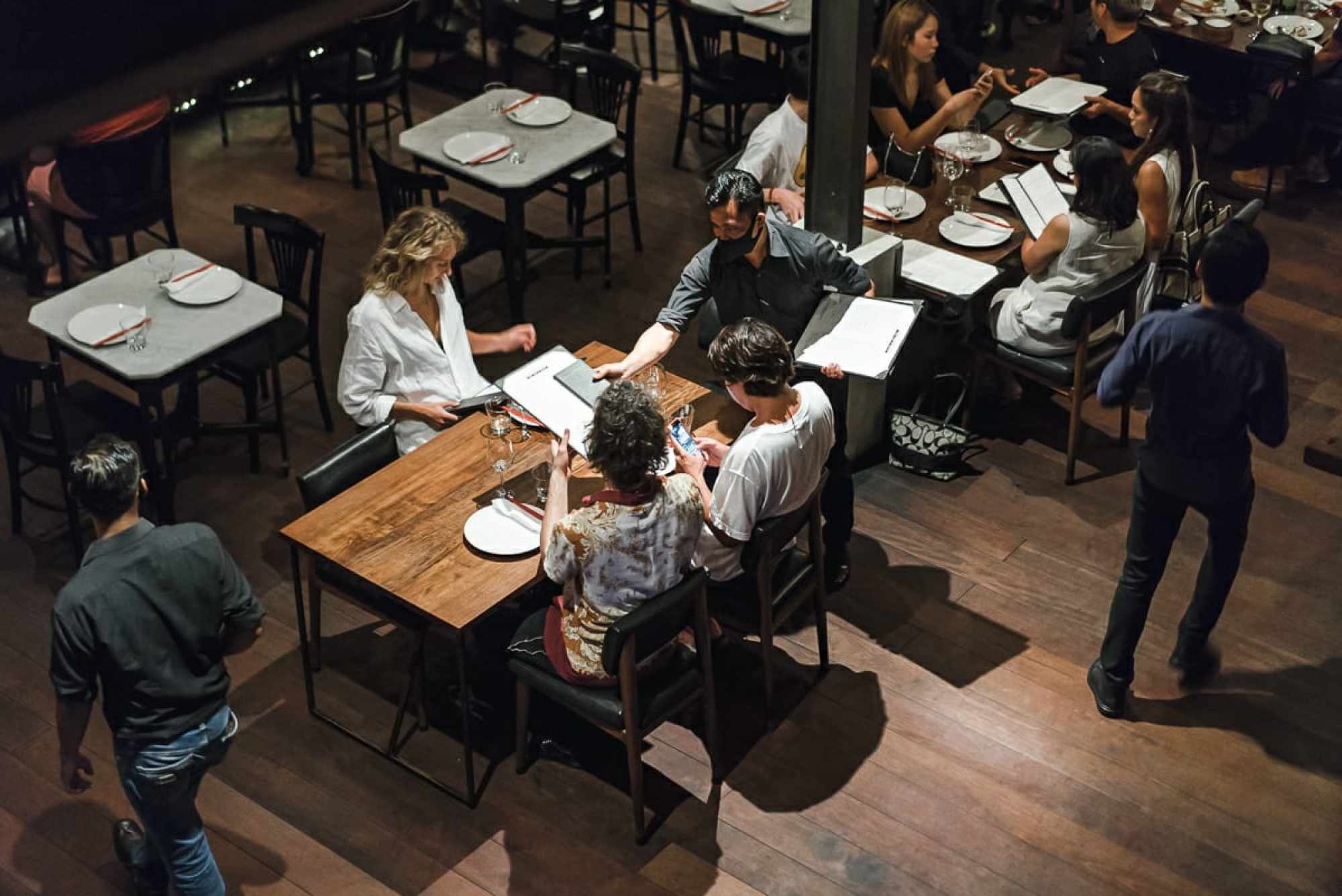 Covid-19 nhu khong ton tai o Bali anh 4