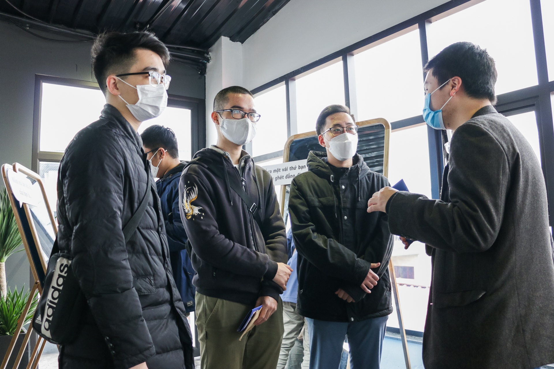 Trien lam Phong gym tam tri anh 7