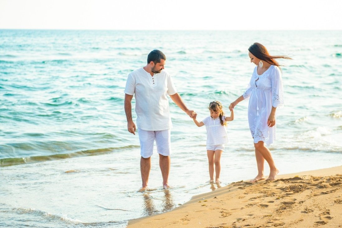 Vi sao dan ong bung bia duoc san don con phu nu bi che cuoi anh 1