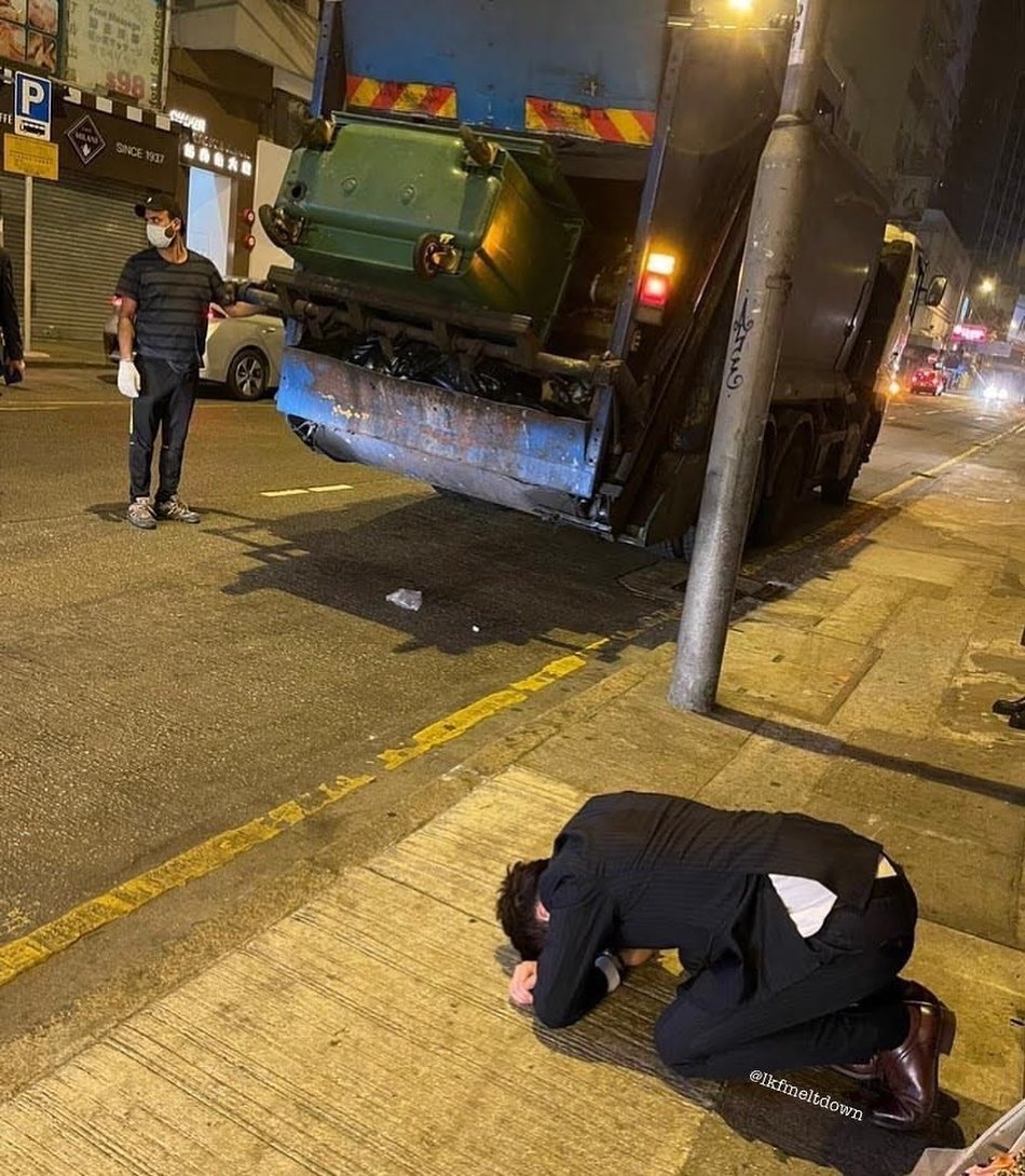 Tài khoản chuyên đăng ảnh người say xỉn ở Hong Kong ảnh 2 Tai khoan chuyen dang anh nguoi say xin o Hong Kong anh 2