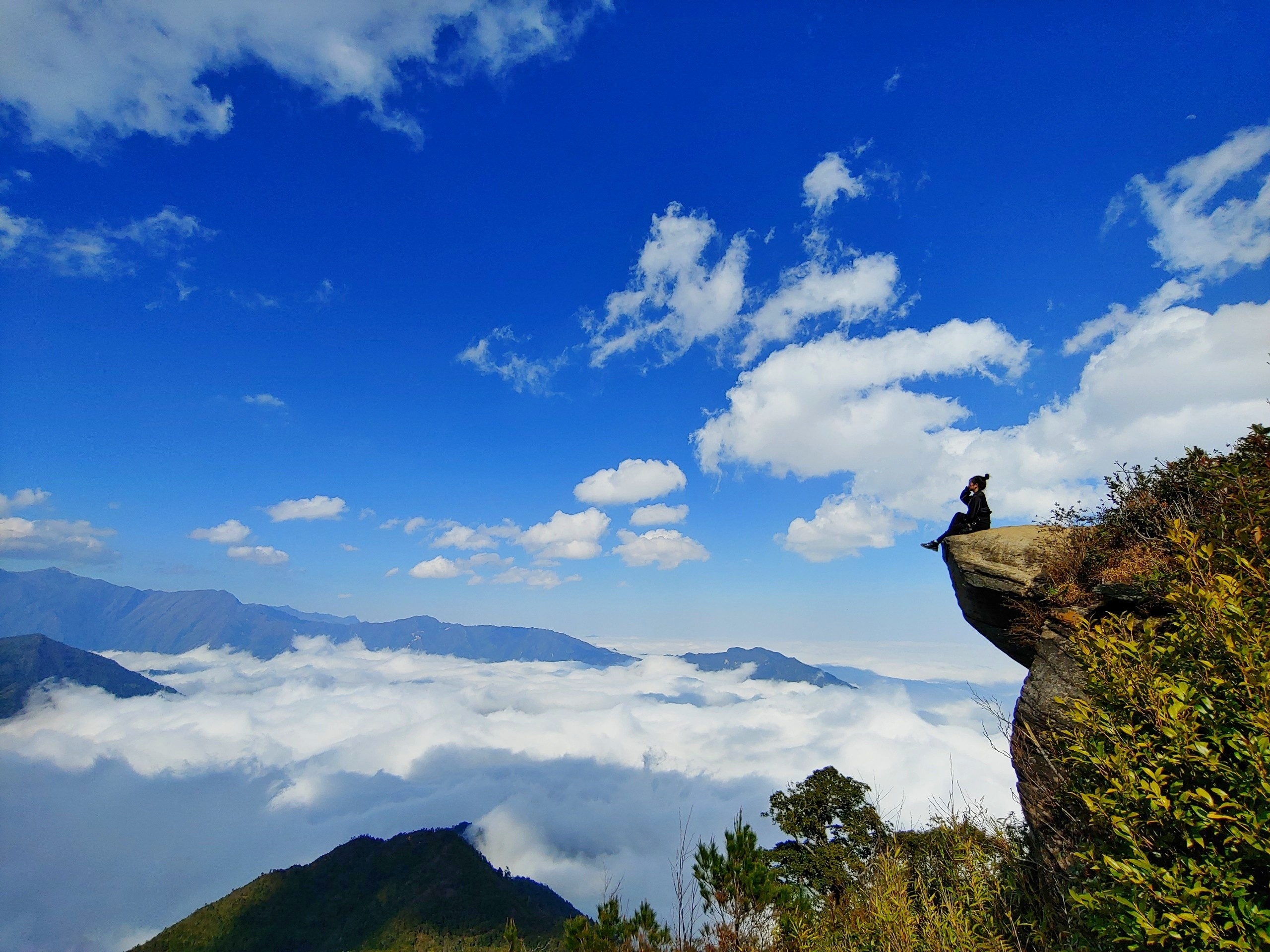 Trekking thay vi di nghi duong dau nam anh 1