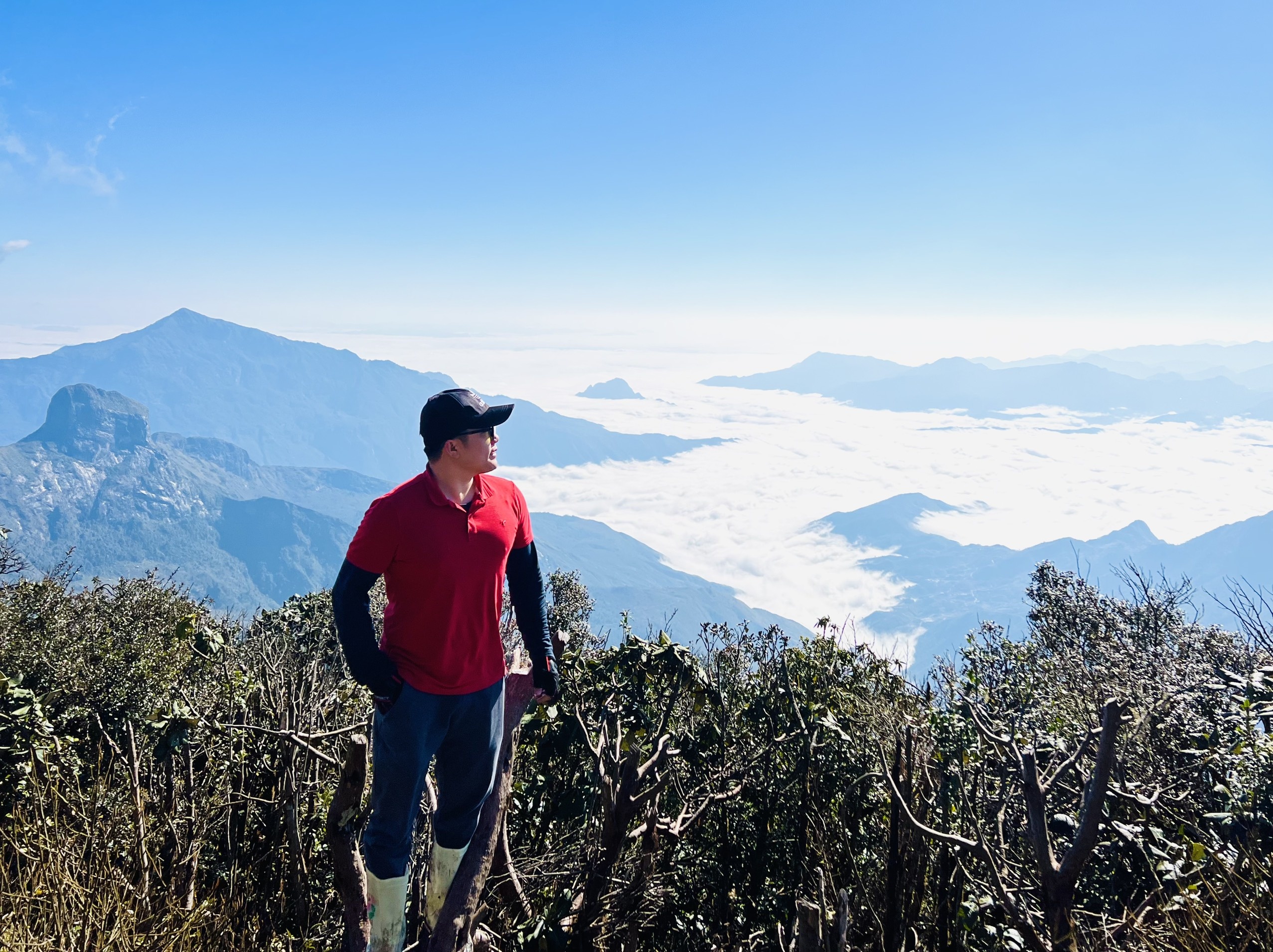 Trekking thay vi di nghi duong dau nam anh 14