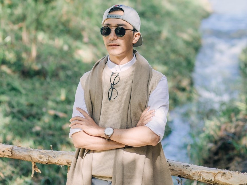 nhan vien nghi ngang anh 4