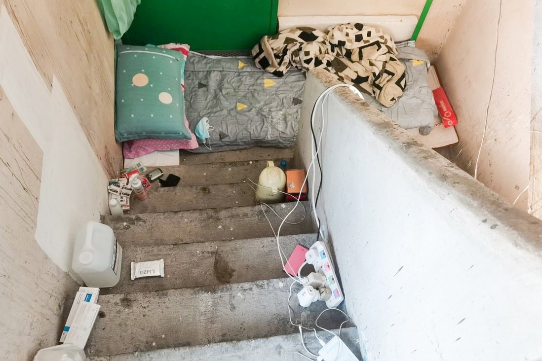 Cu dan nha quan tai o Hong Kong kho so khi mac Covid-19 anh 1