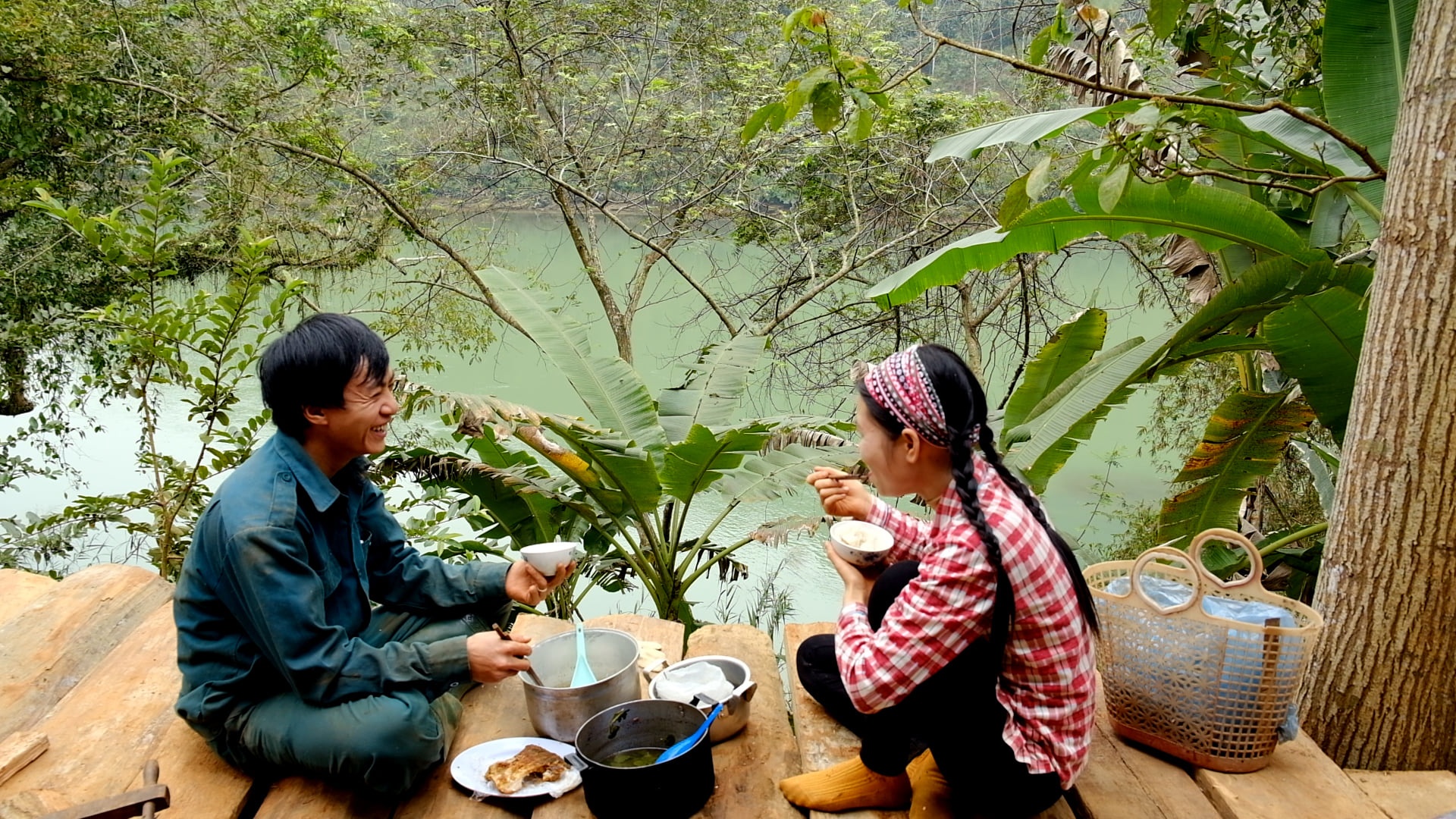 Vợ rủ chồng bỏ phố về quê làm nông dân ảnh 9 Vo ru chong bo pho ve que lam nong dan anh 9